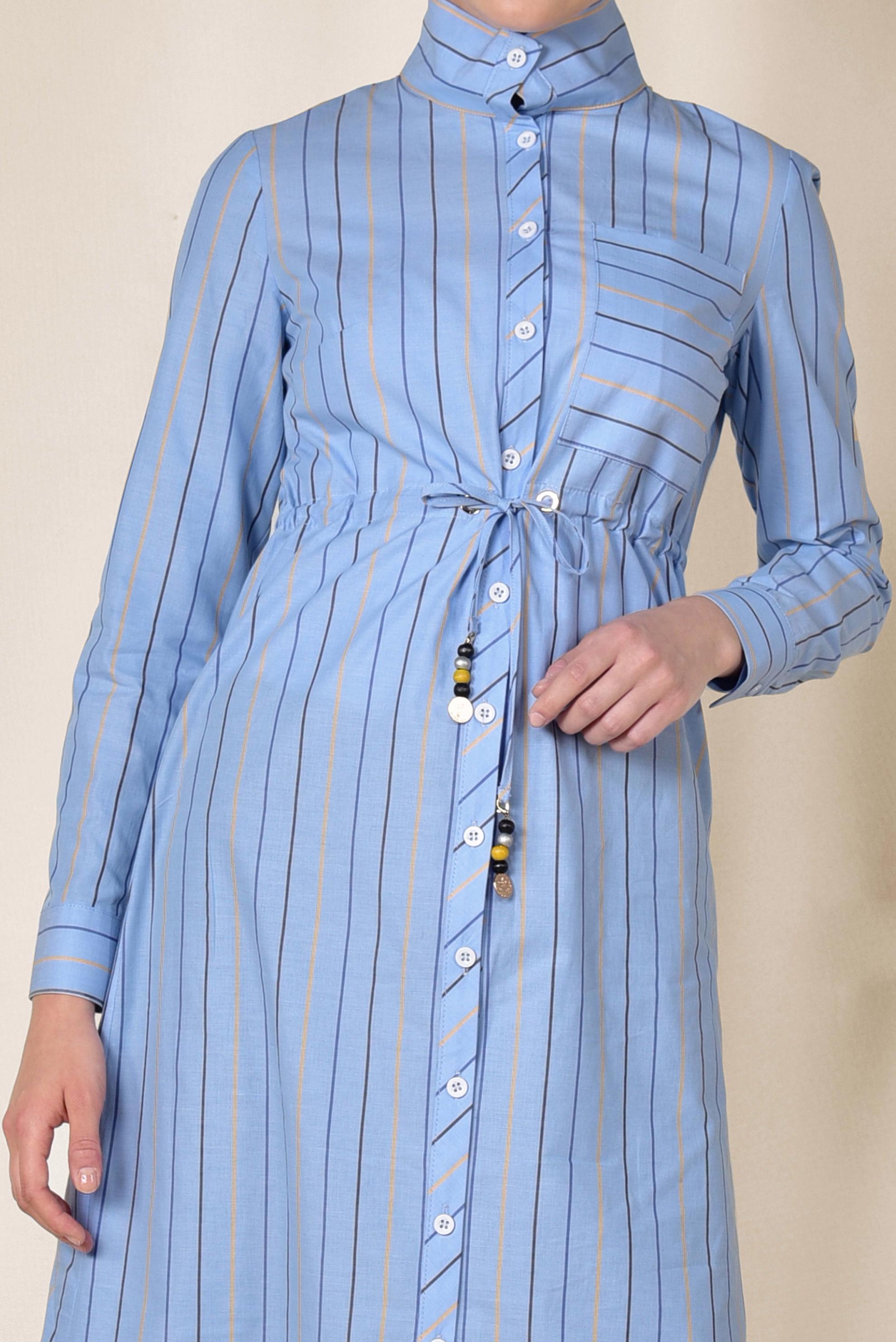 Tesettür giyim MAVİ RENKLİ ÇİZGİLİ ÖNDEN DÜĞMELİ PAMUKLU TUNİK 4003