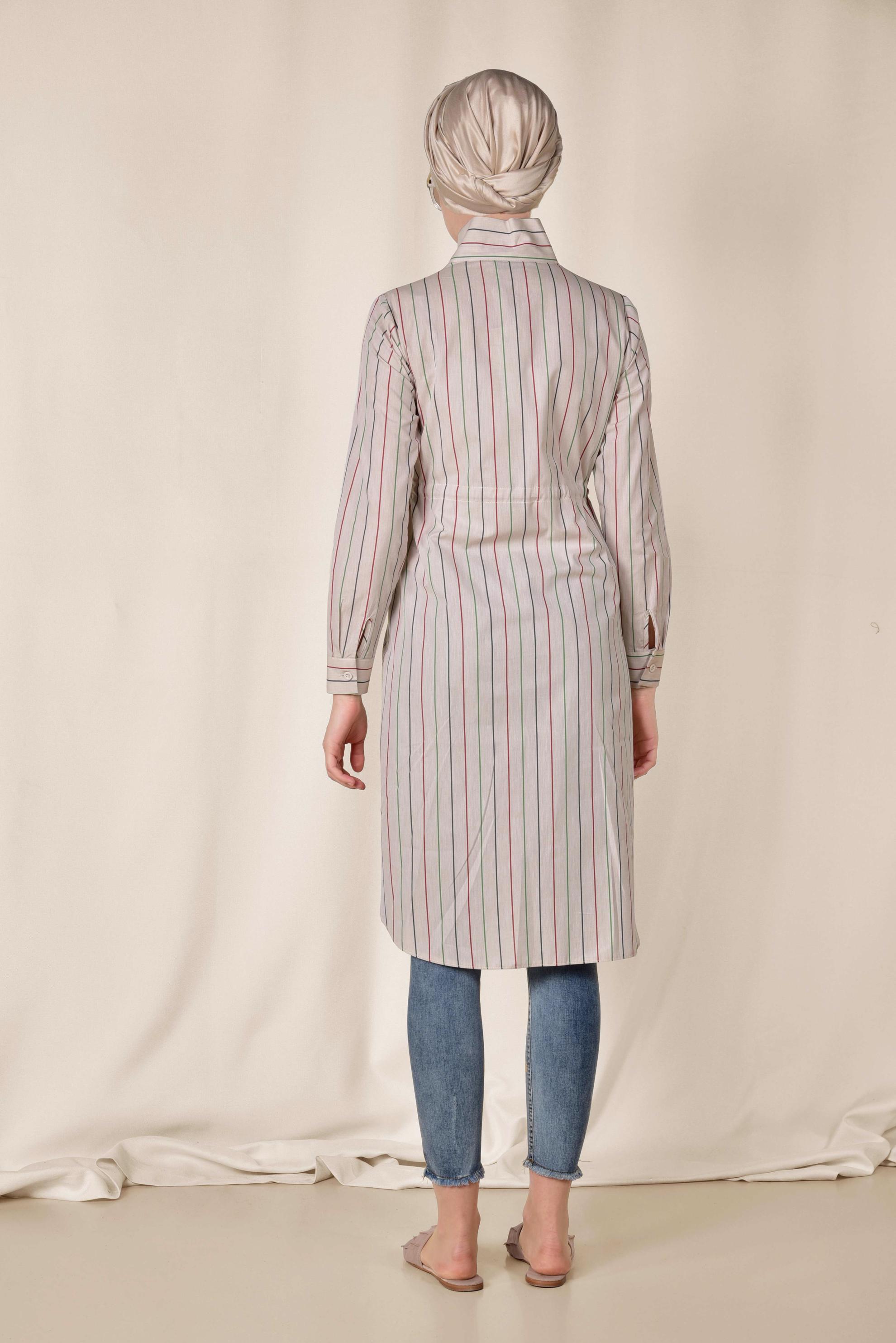 Tesettür giyim BEJ RENKLİ ÇİZGİLİ ÖNDEN DÜĞMELİ PAMUKLU TUNİK 4003