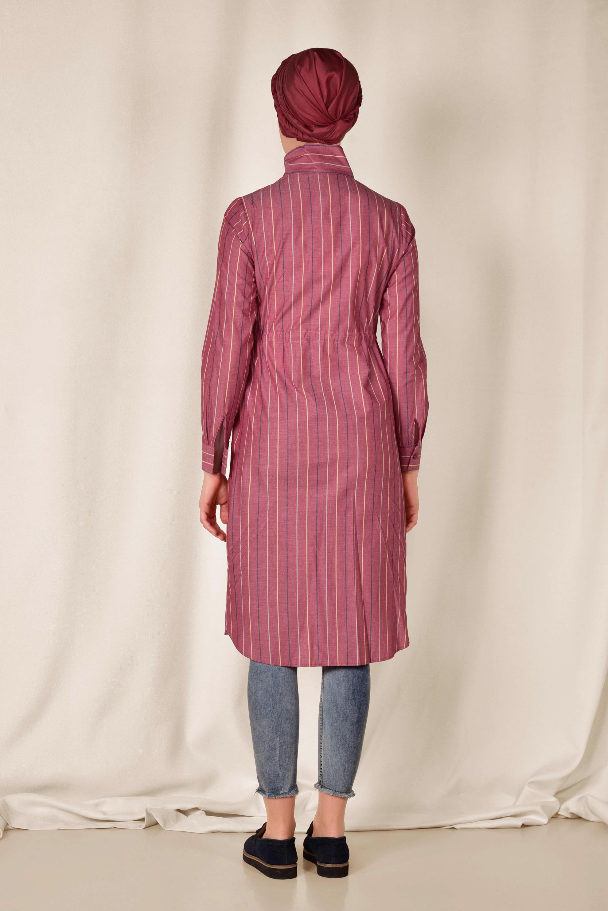 Tesettür giyim BORDO RENKLİ ÇİZGİLİ ÖNDEN DÜĞMELİ PAMUKLU TUNİK 4003