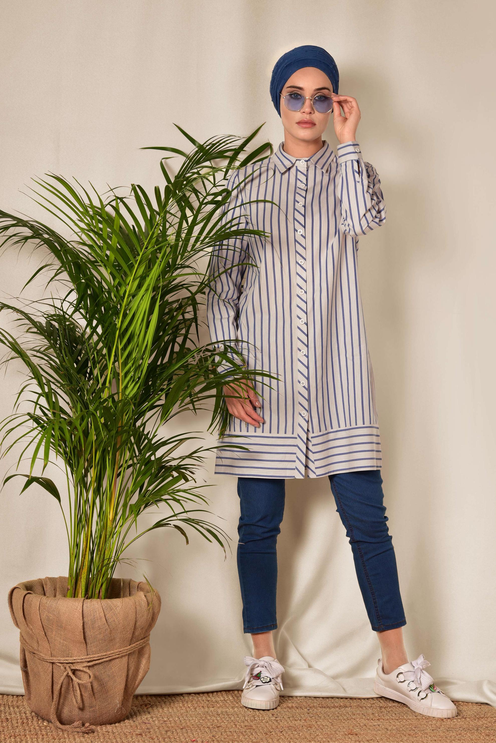 Tesettür giyim BEJ ÇİZGİ DESENLİ DÜĞMELİ TUNİK 4006