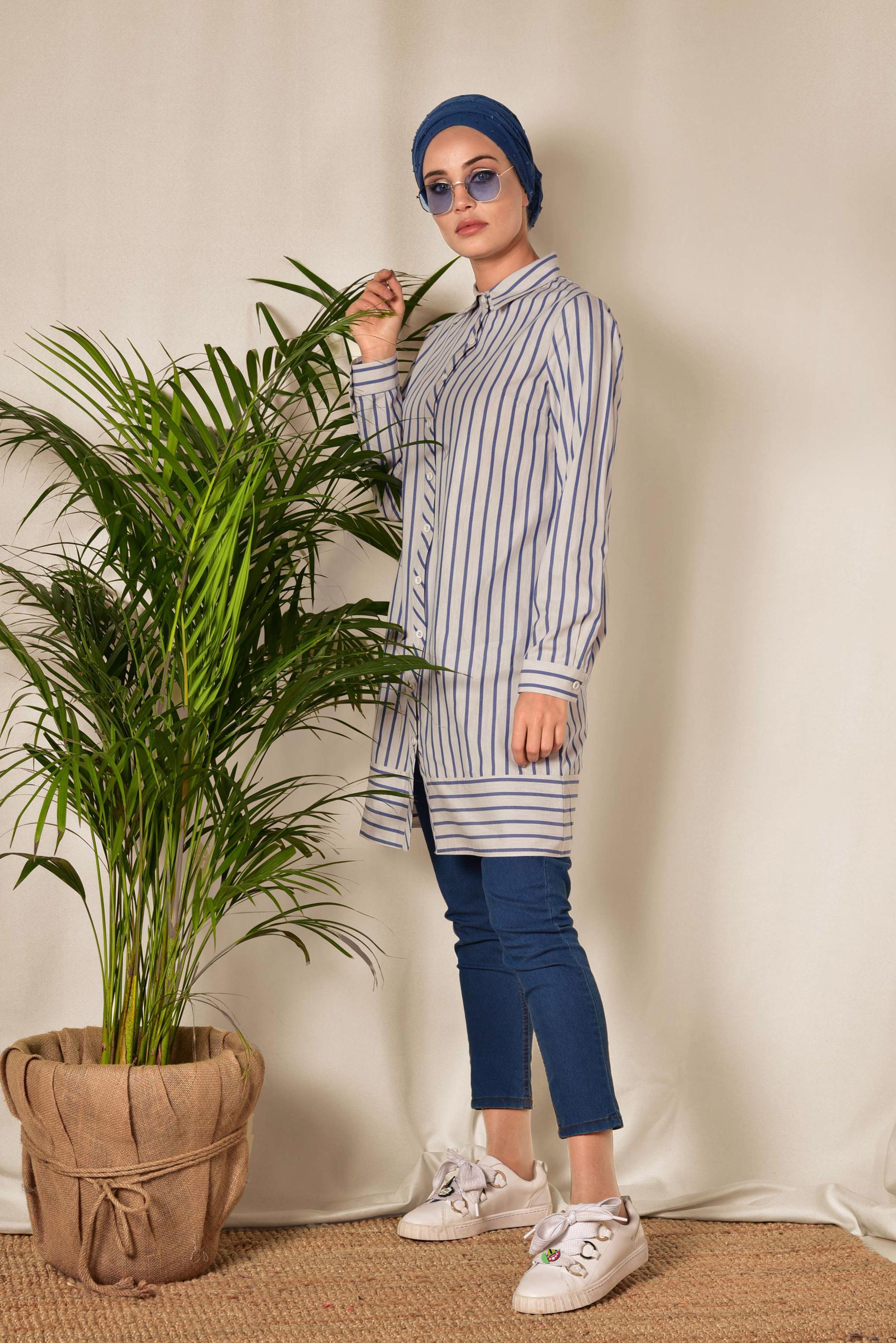 Tesettür giyim BEJ ÇİZGİ DESENLİ DÜĞMELİ TUNİK 4006