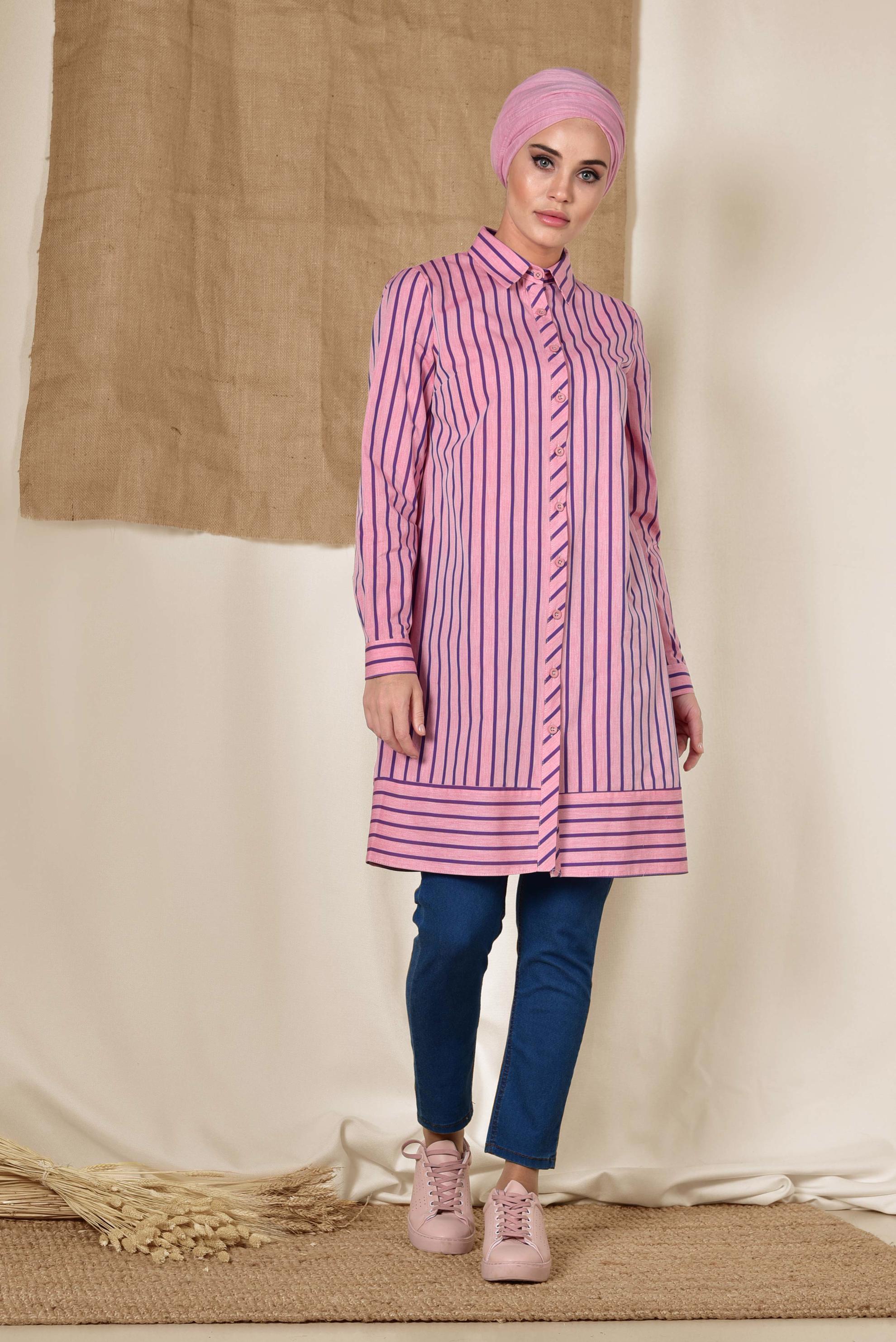 Tesettür giyim PUDRA ÇİZGİ DESENLİ DÜĞMELİ TUNİK 4006