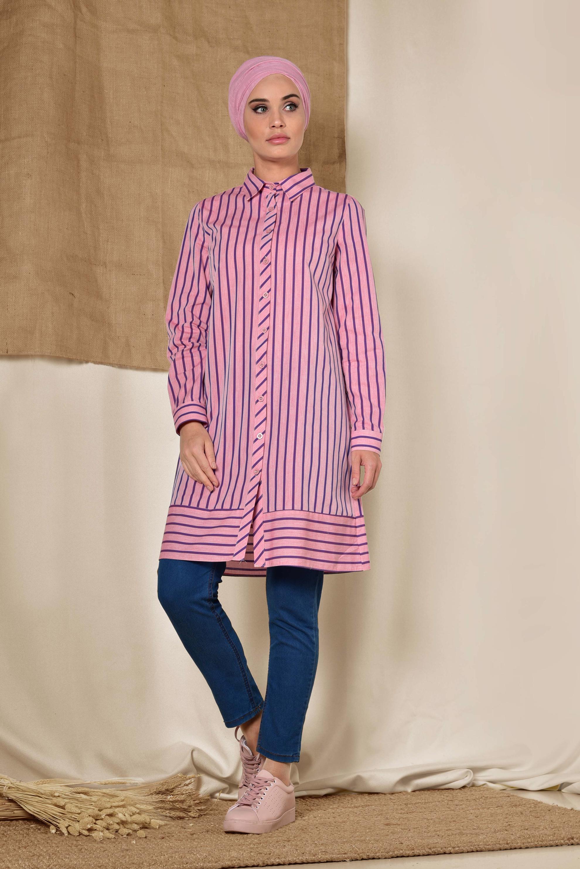 Tesettür giyim PUDRA ÇİZGİ DESENLİ DÜĞMELİ TUNİK 4006