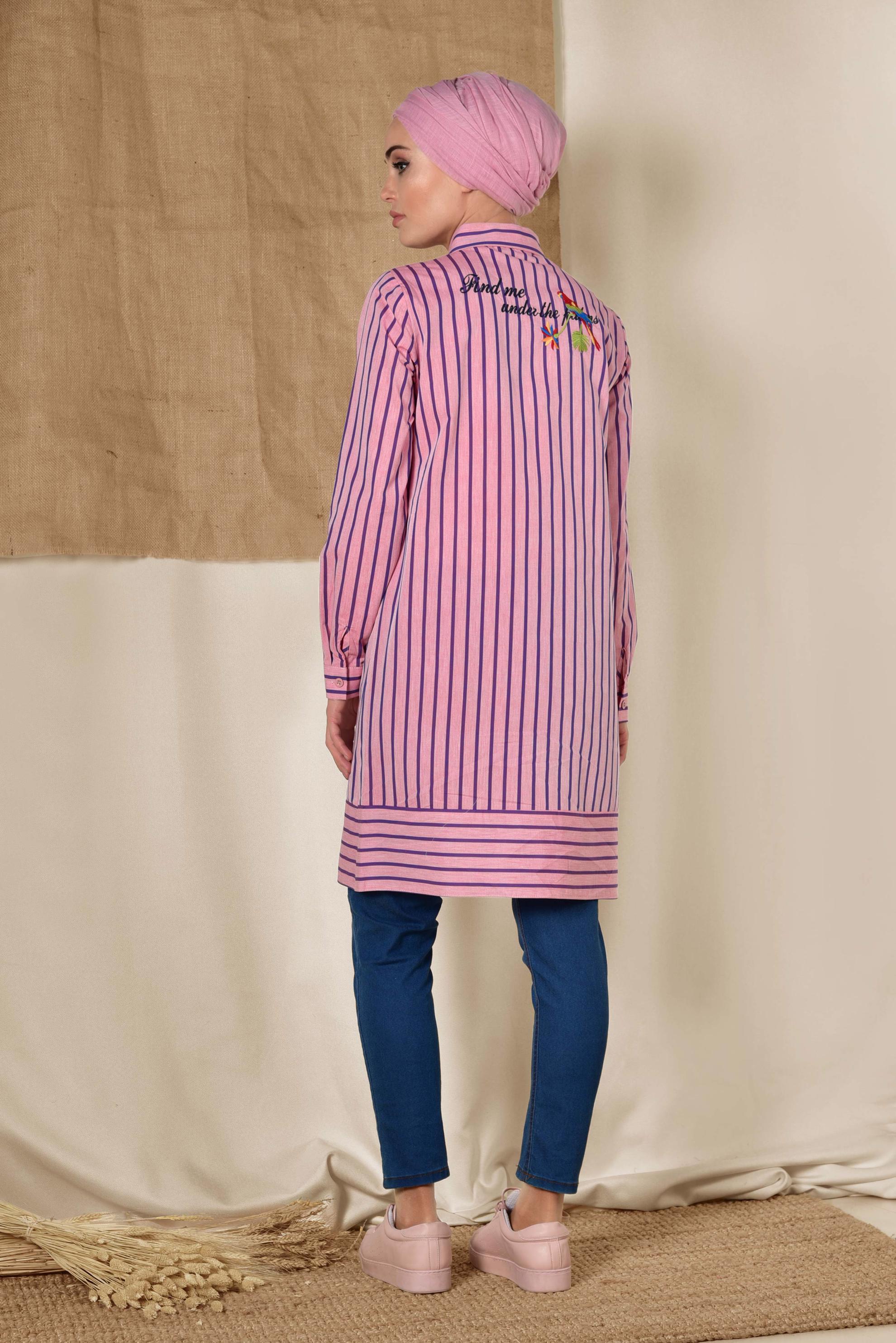 Tesettür giyim PUDRA ÇİZGİ DESENLİ DÜĞMELİ TUNİK 4006