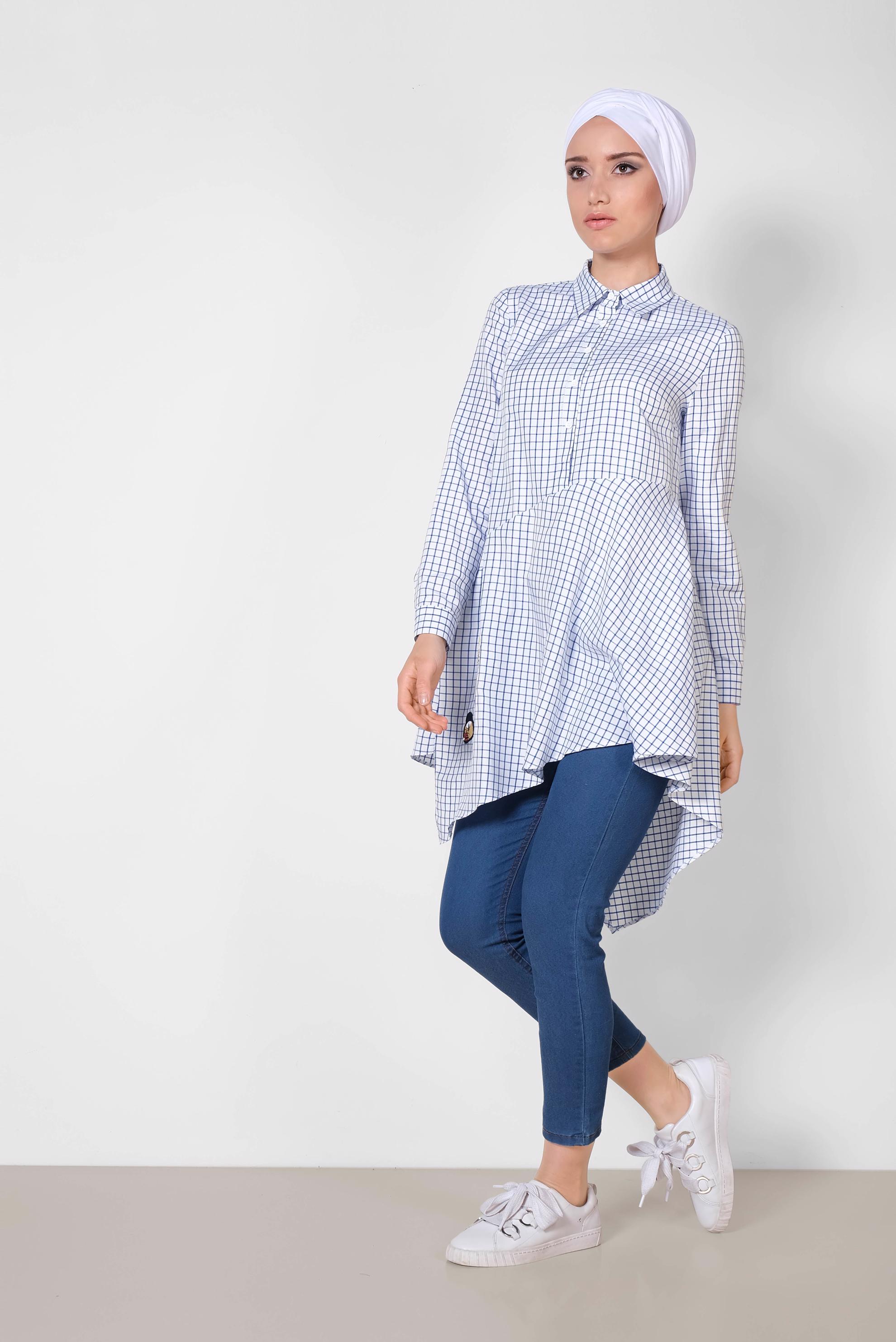 Tesettür giyim EKRU ARMA DETAYLI KARELİ TUNİK 4011