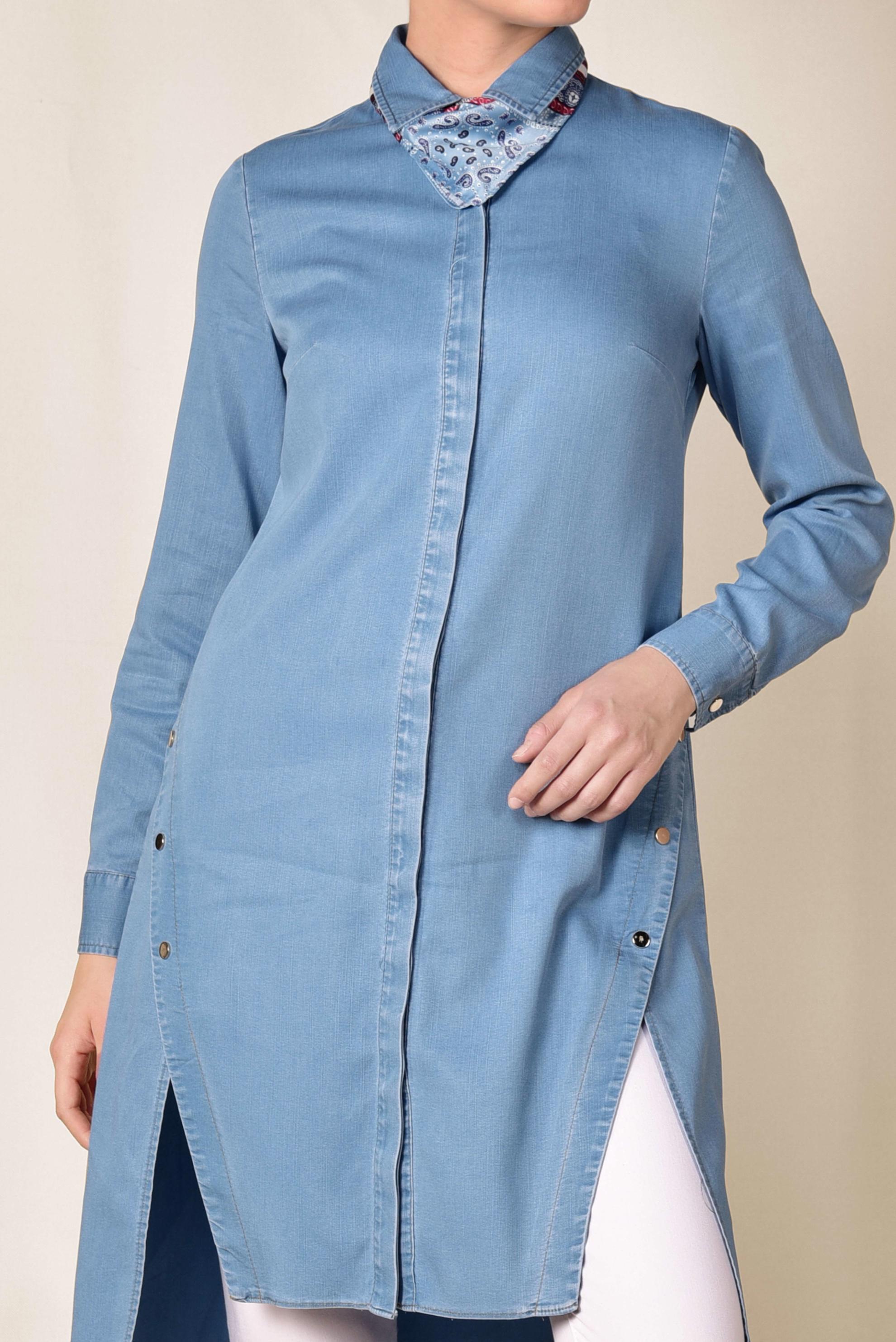 Tesettür giyim MAVİ ASİMETRİK KESİM ÇITÇIT DETAYLI DENİM TUNİK 4022