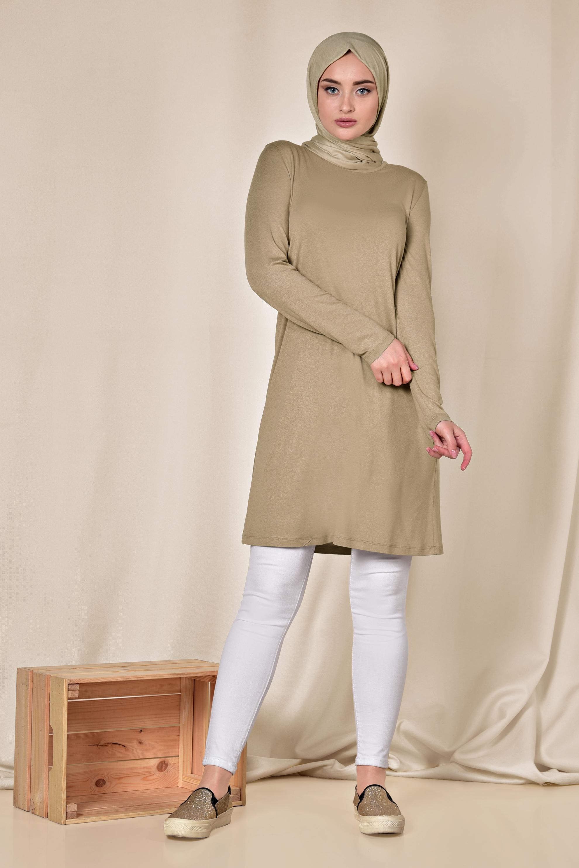 Tesettür giyim BEJ YUVARLAK YAKA BASİC TUNİK 4037