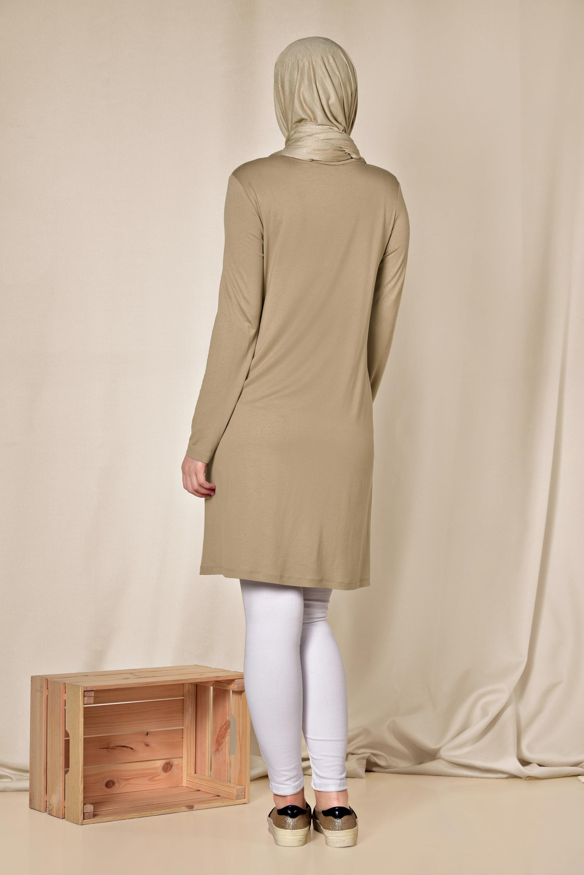 Tesettür giyim BEJ YUVARLAK YAKA BASİC TUNİK 4037