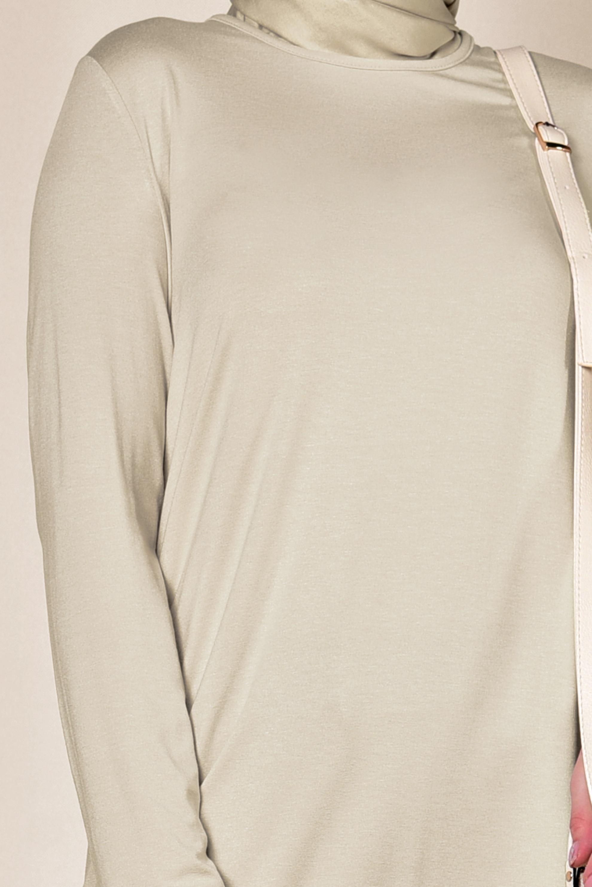 Tesettür giyim BEJ YUVARLAK YAKA BASİC TUNİK 4037