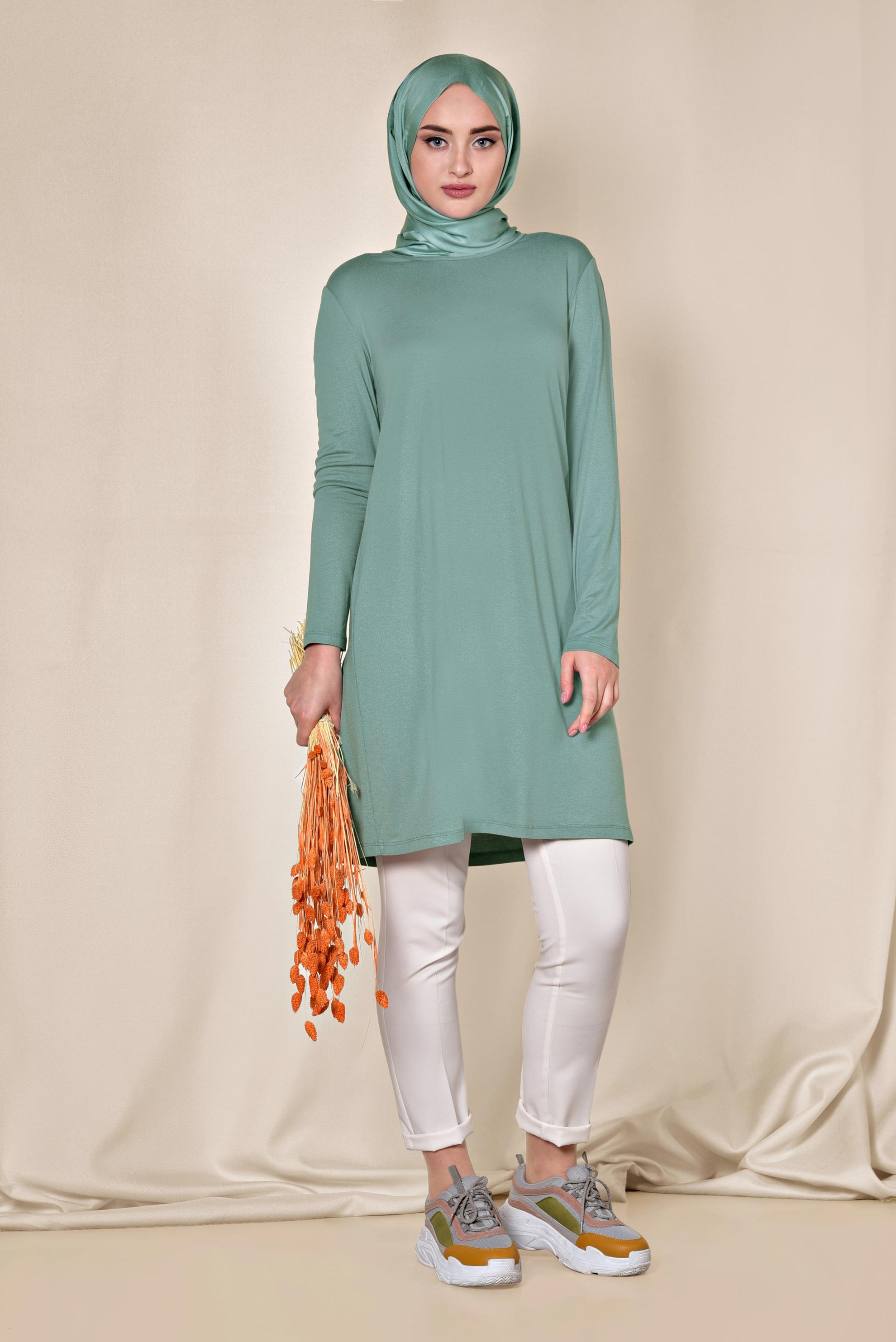 Tesettür giyim MAVİ YUVARLAK YAKA BASİC TUNİK 4037