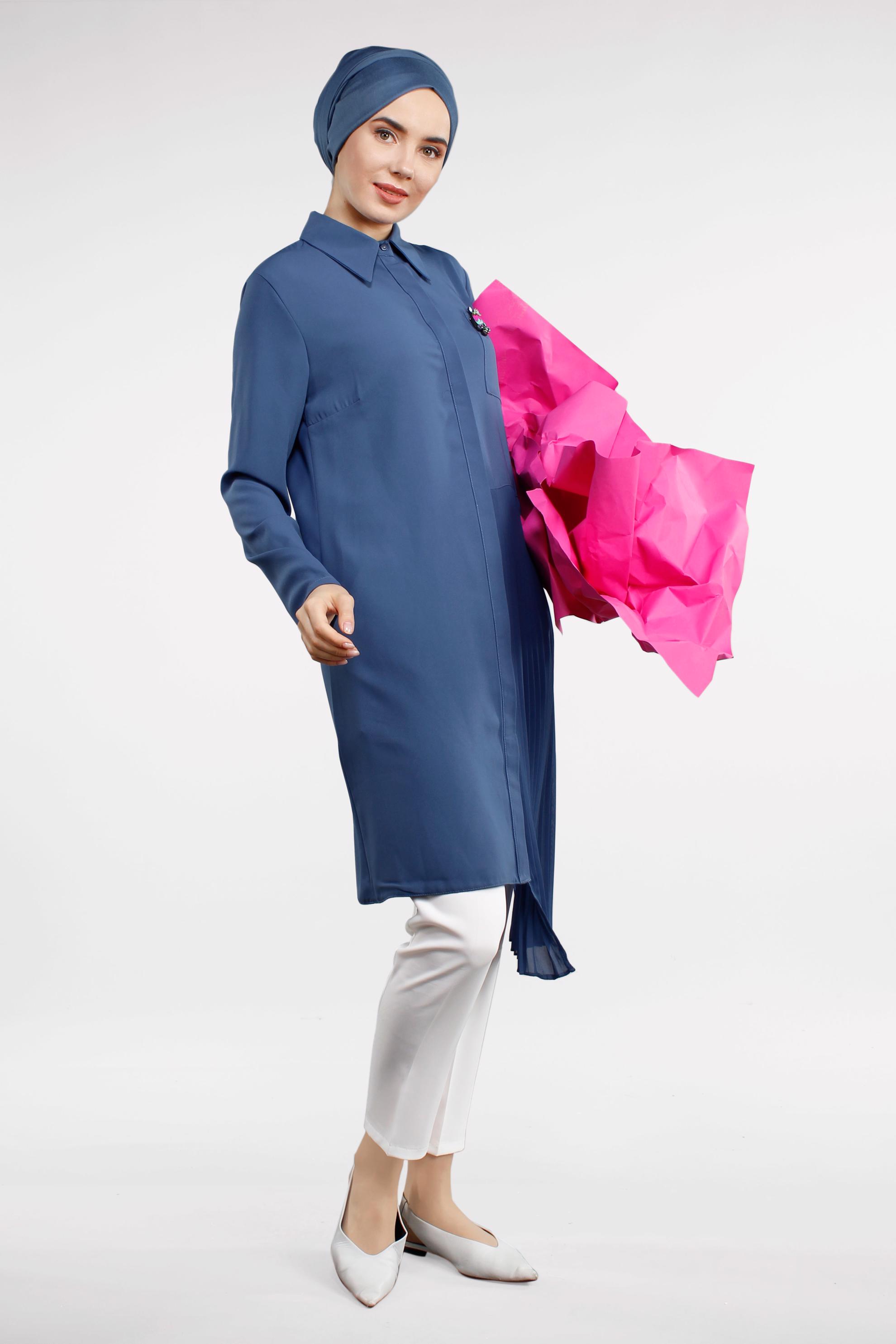 Tesettür giyim LACİVERT PİLİSE DETAYLI GİZLİ DÜĞMELİ TUNİK 4042