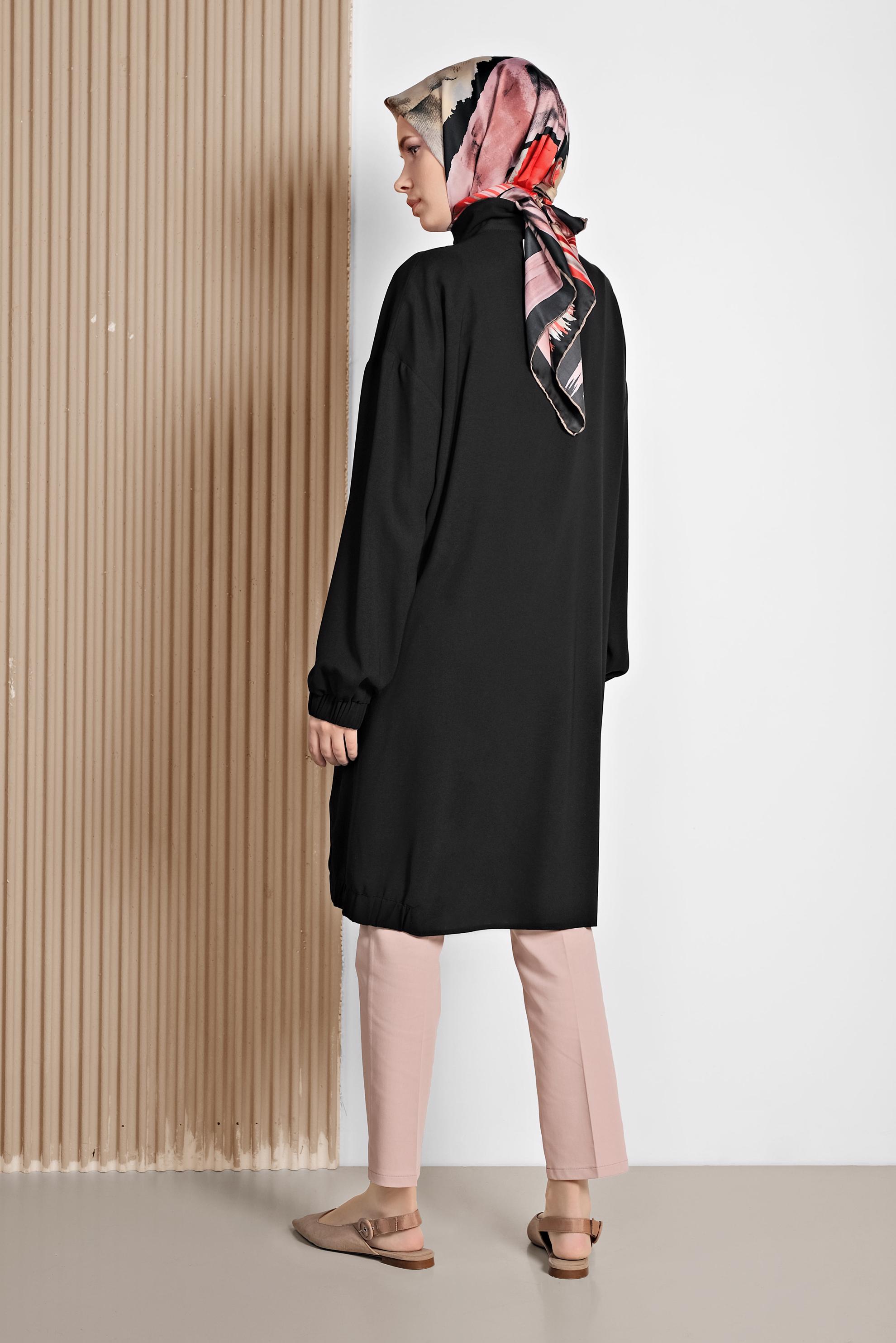 Tesettür giyim SİYAH MANŞETLERİ VE ETEK UCU LASTİKLİ TUNİK 4053