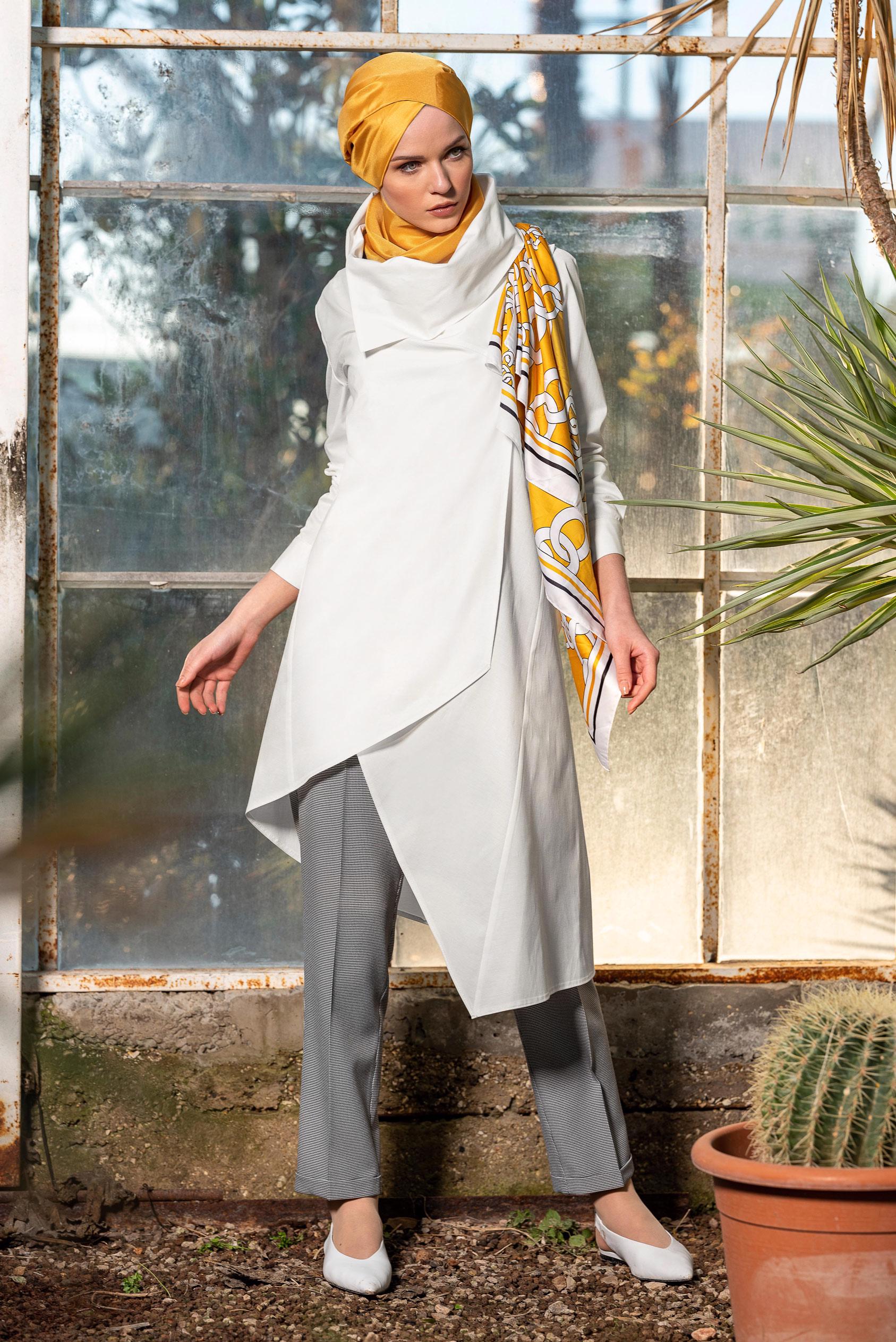 Tesettür giyim BEYAZ PAMUKLU ASİMETRİK TUNİK 4095