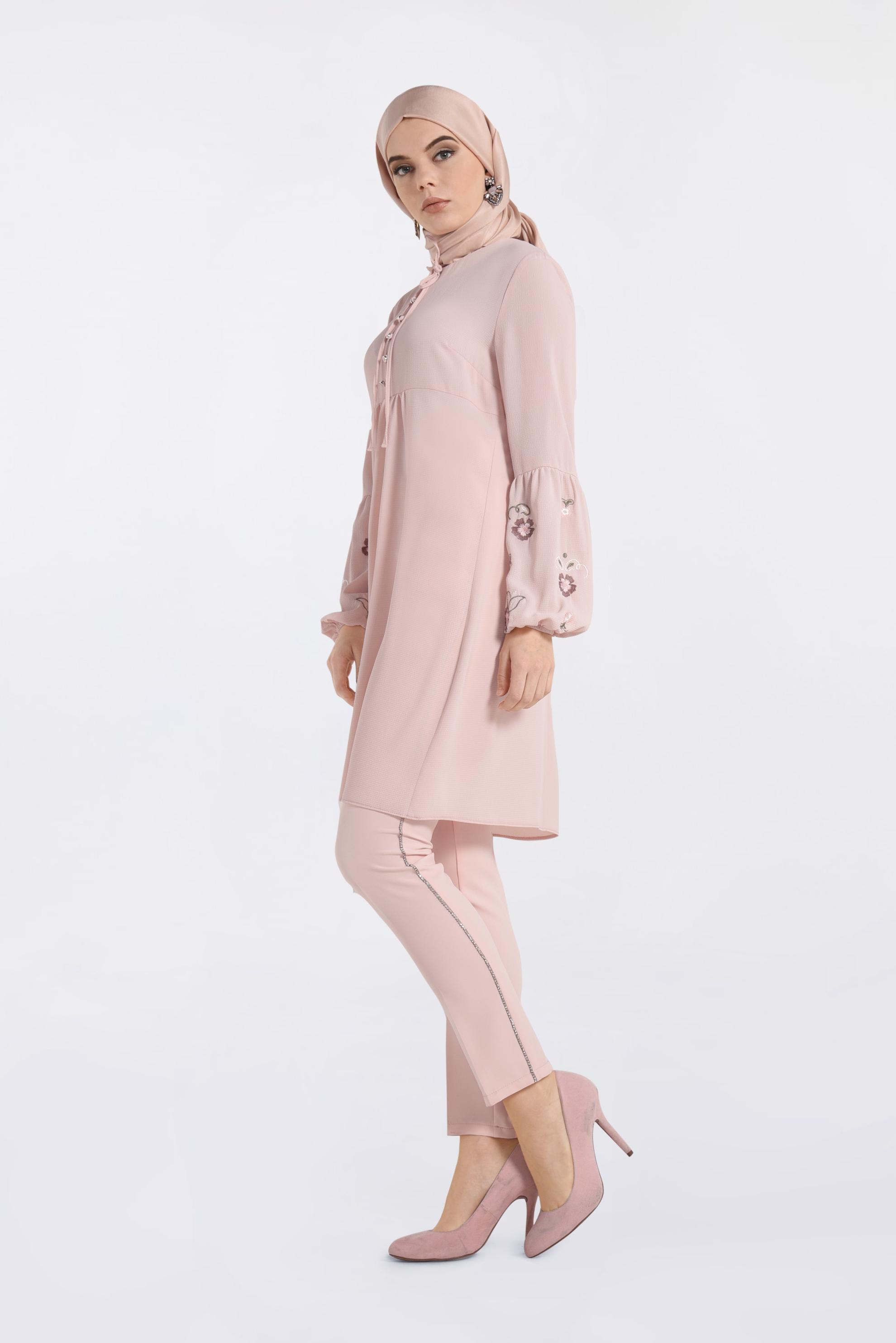 Tesettür giyim PUDRA KOLLARI NAKIŞLI TUNİK 4108