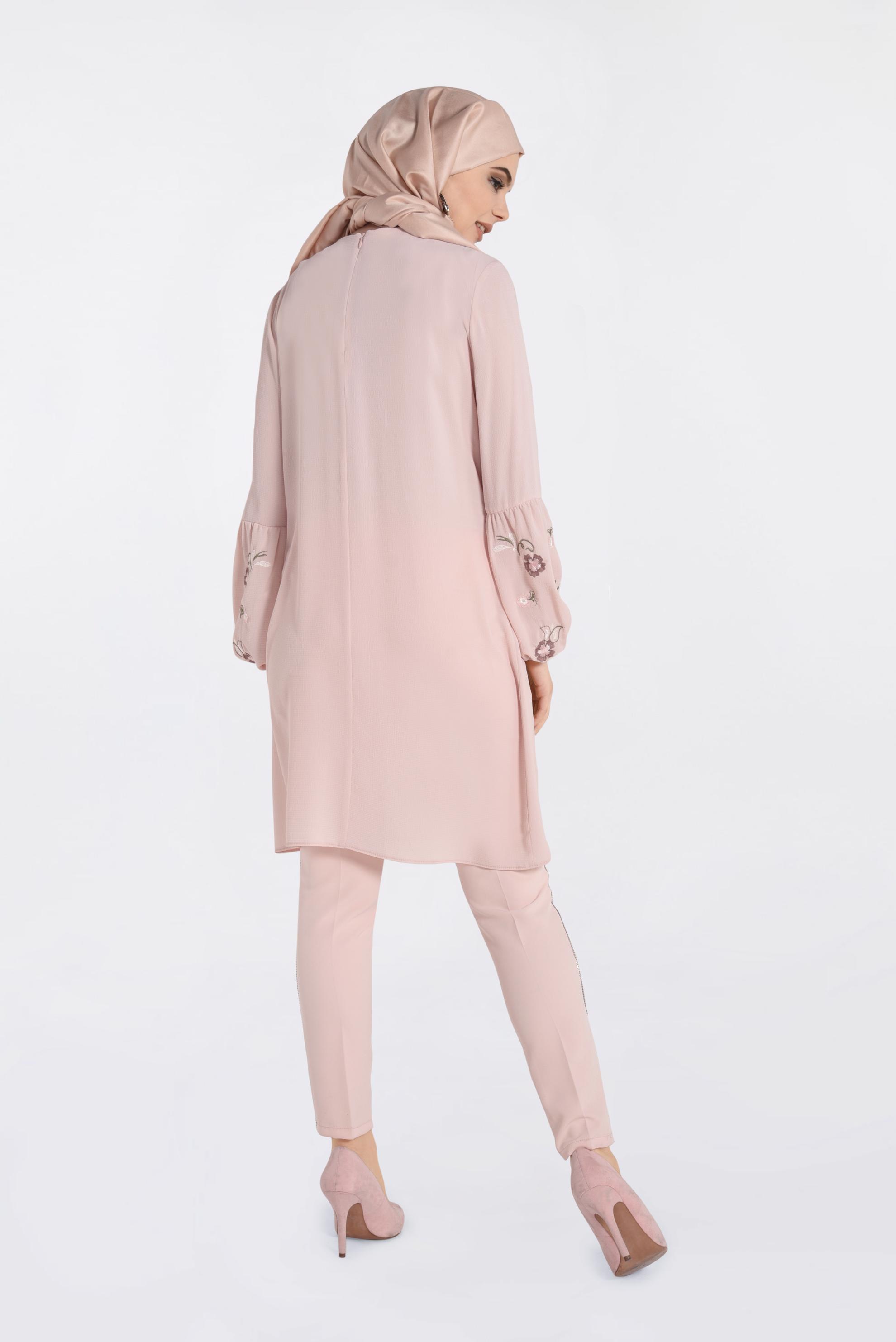 Tesettür giyim PUDRA KOLLARI NAKIŞLI TUNİK 4108