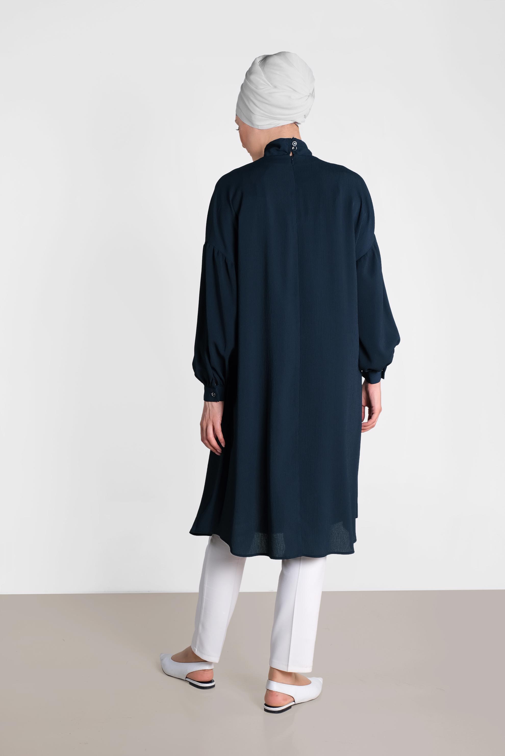 Tesettür giyim LACİVERT YAKASI BAĞCIKLI BALON KOL TUNİK 4111