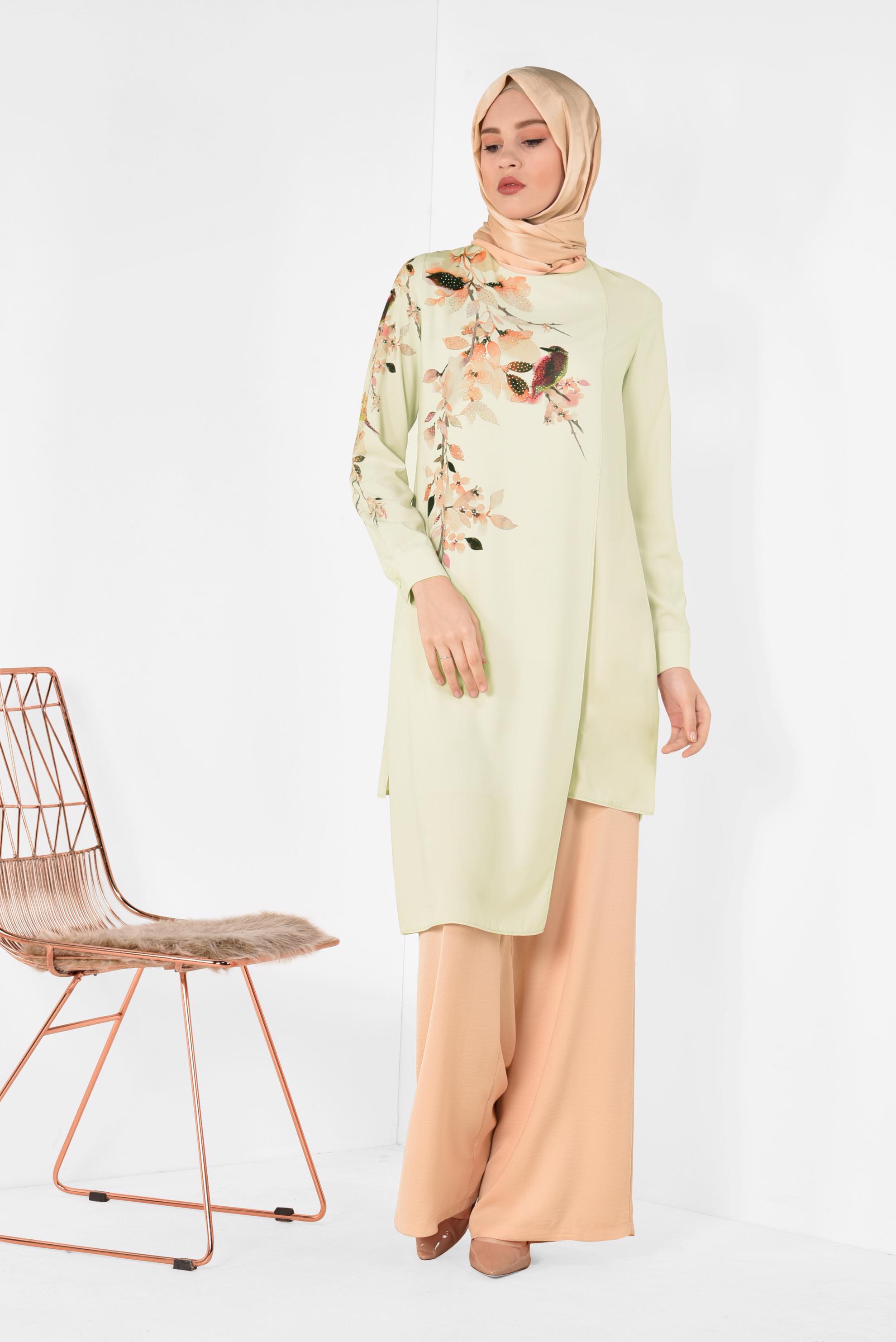 Tesettür giyim BEJ ASİMETRİK KESİM FLORAL DESENLİ TUNİK 4117