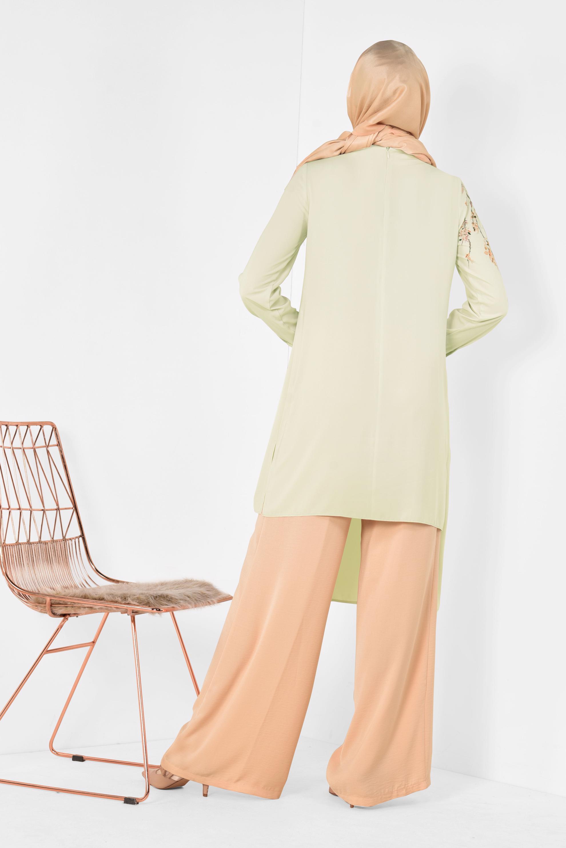 Tesettür giyim BEJ ASİMETRİK KESİM FLORAL DESENLİ TUNİK 4117