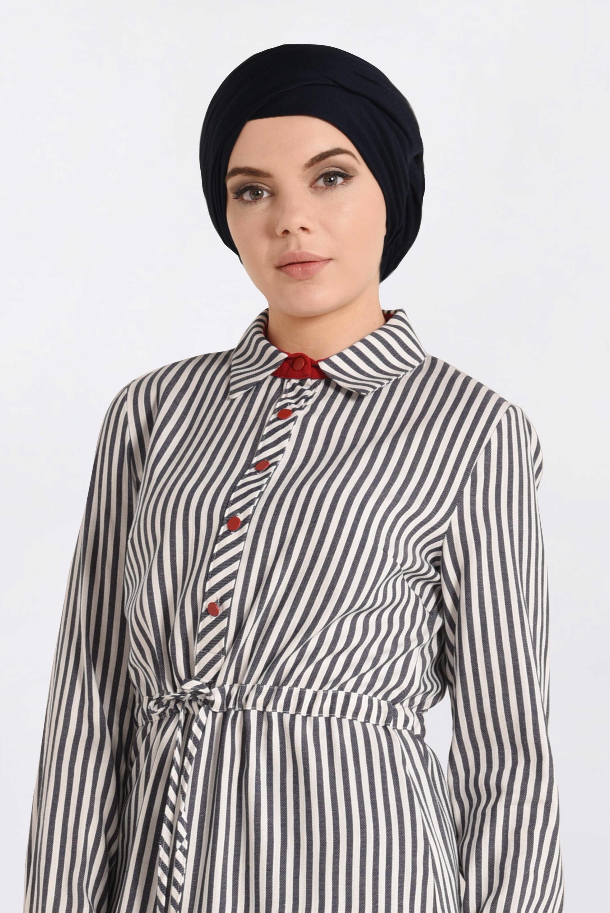 Tesettür giyim LACİVERT BELİ BÜZGÜLÜ ÇİZGİ DESENLİ TUNİK 4119 