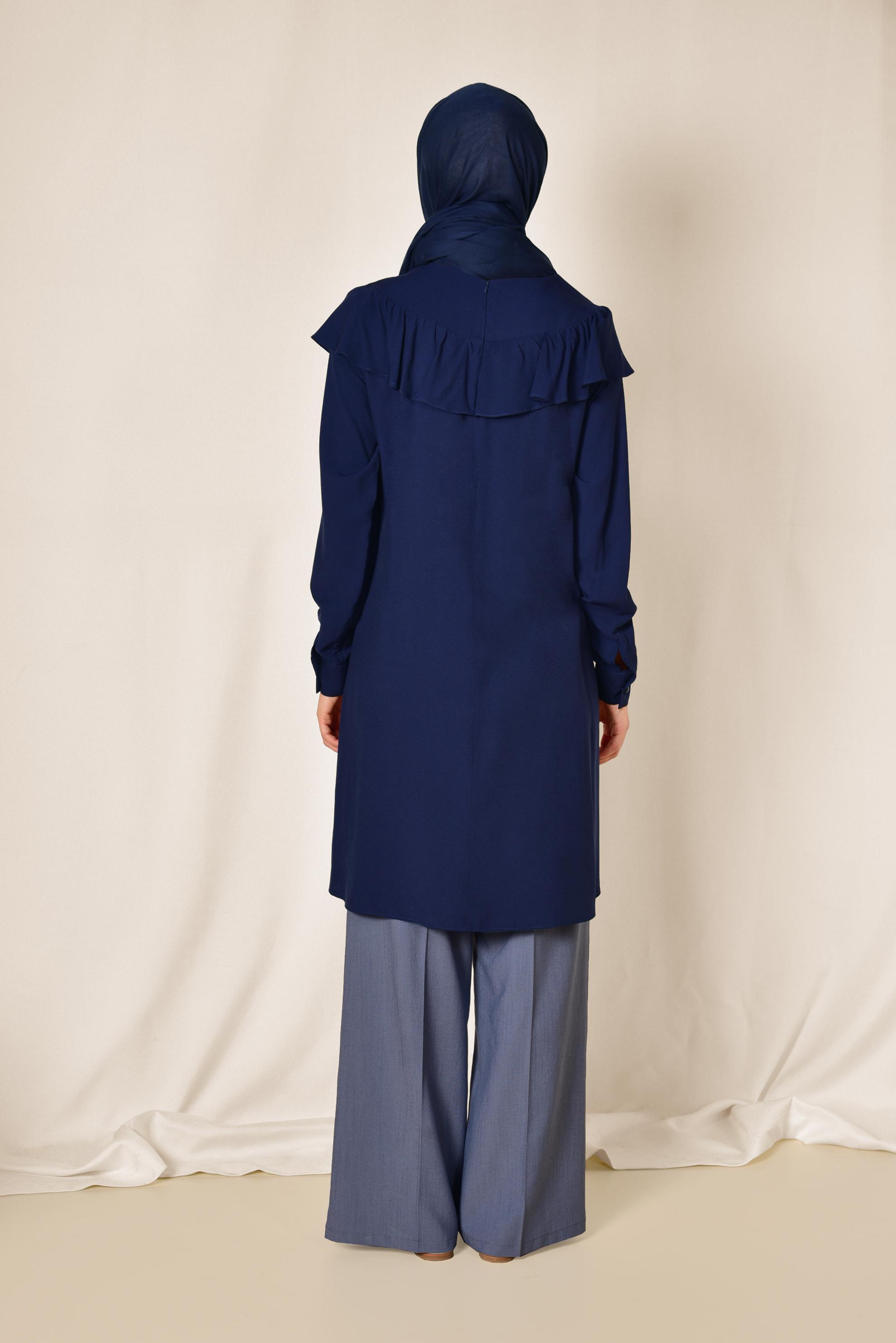 Tesettür giyim LACİVERT PUL VE İŞLEME DETAYLI OMUZLARI VOLANLI TUNİK 4120