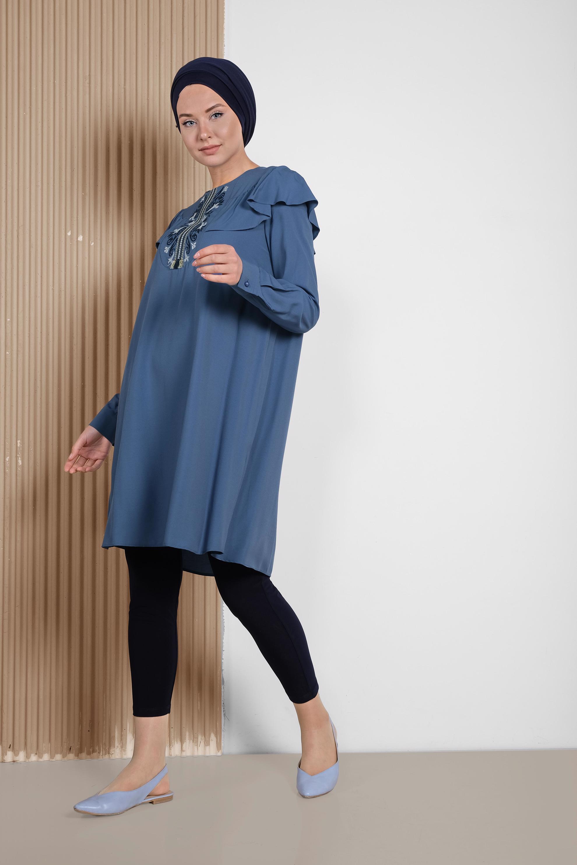 Tesettür giyim LACİVERT PUL VE İŞLEME DETAYLI OMUZLARI VOLANLI TUNİK 4120