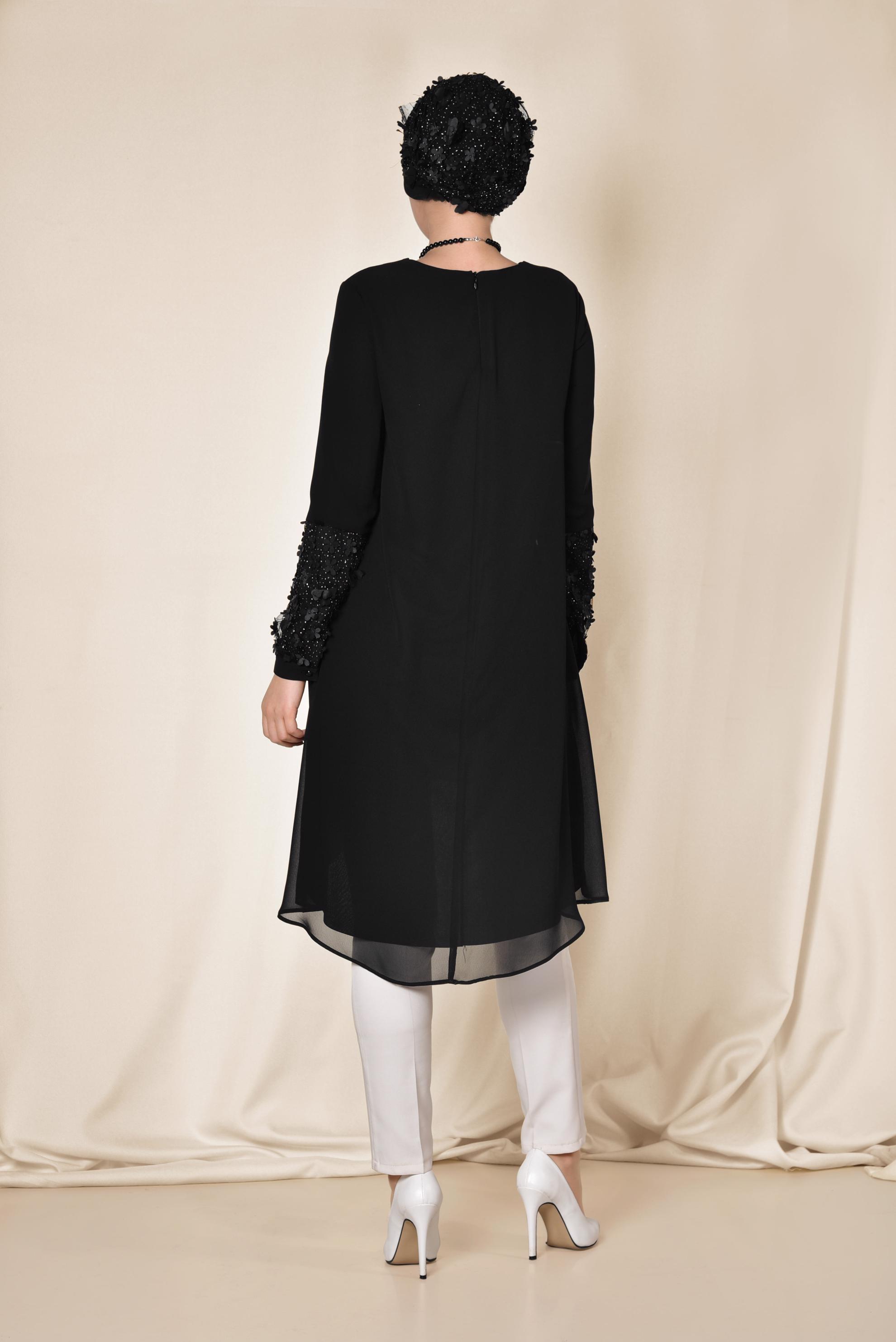 Tesettür giyim SİYAH 3 BOYUTLU ÇİÇEK DETAYLI TUNİK 4132