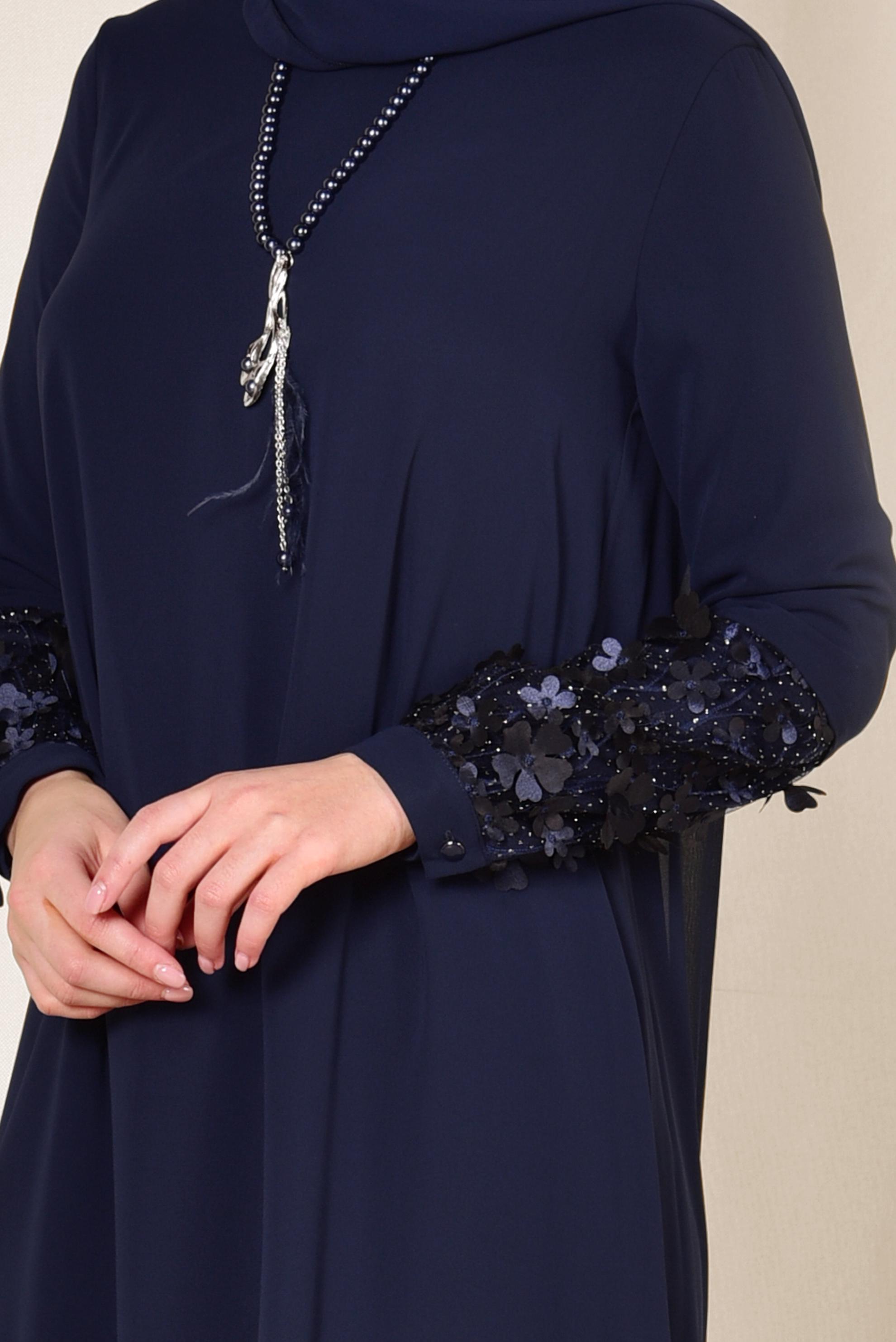 Tesettür giyim LACİVERT 3 BOYUTLU ÇİÇEK DETAYLI TUNİK 4132