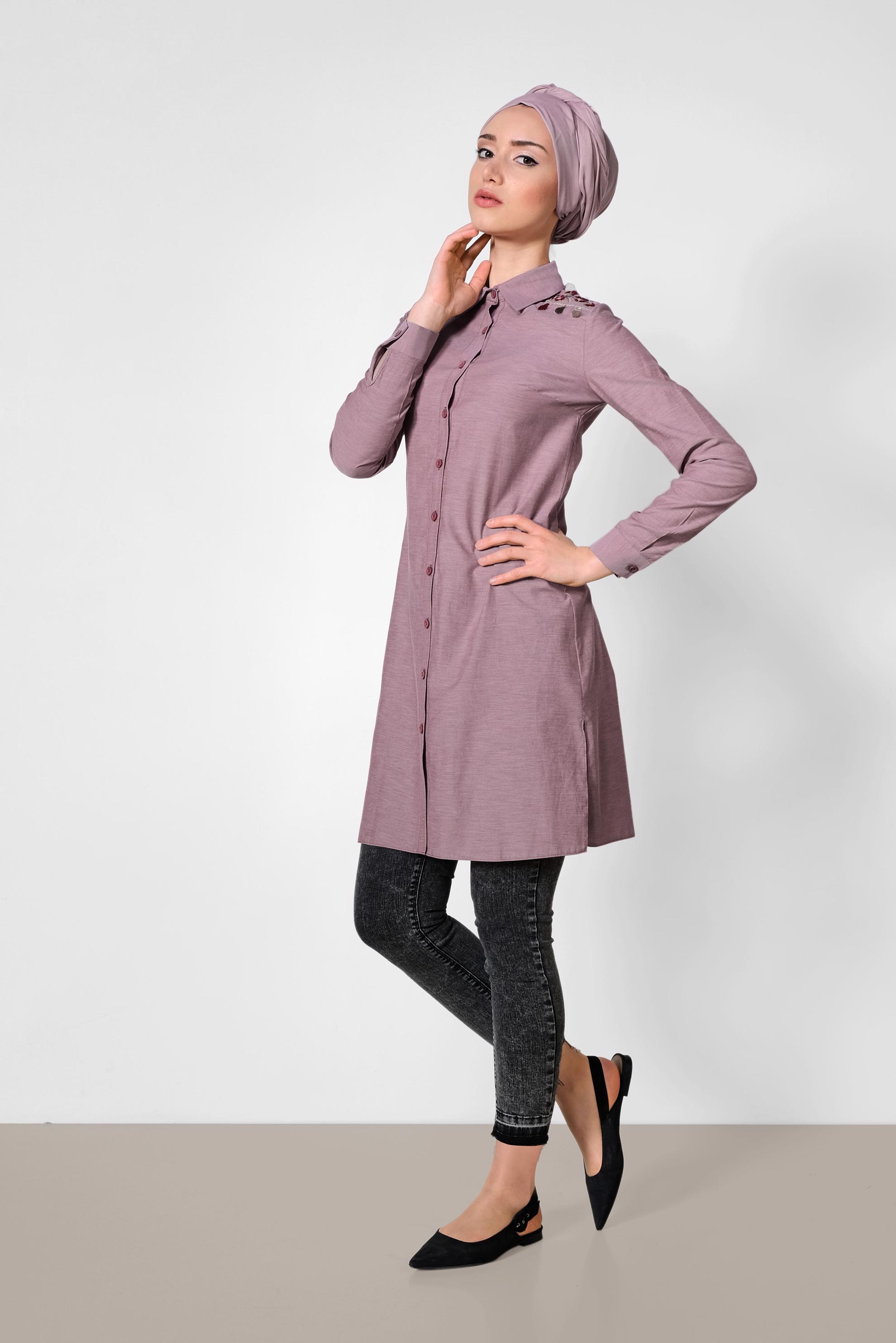 Tesettür giyim BORDO OMUZLARI NAKIŞLI TUNİK 4142