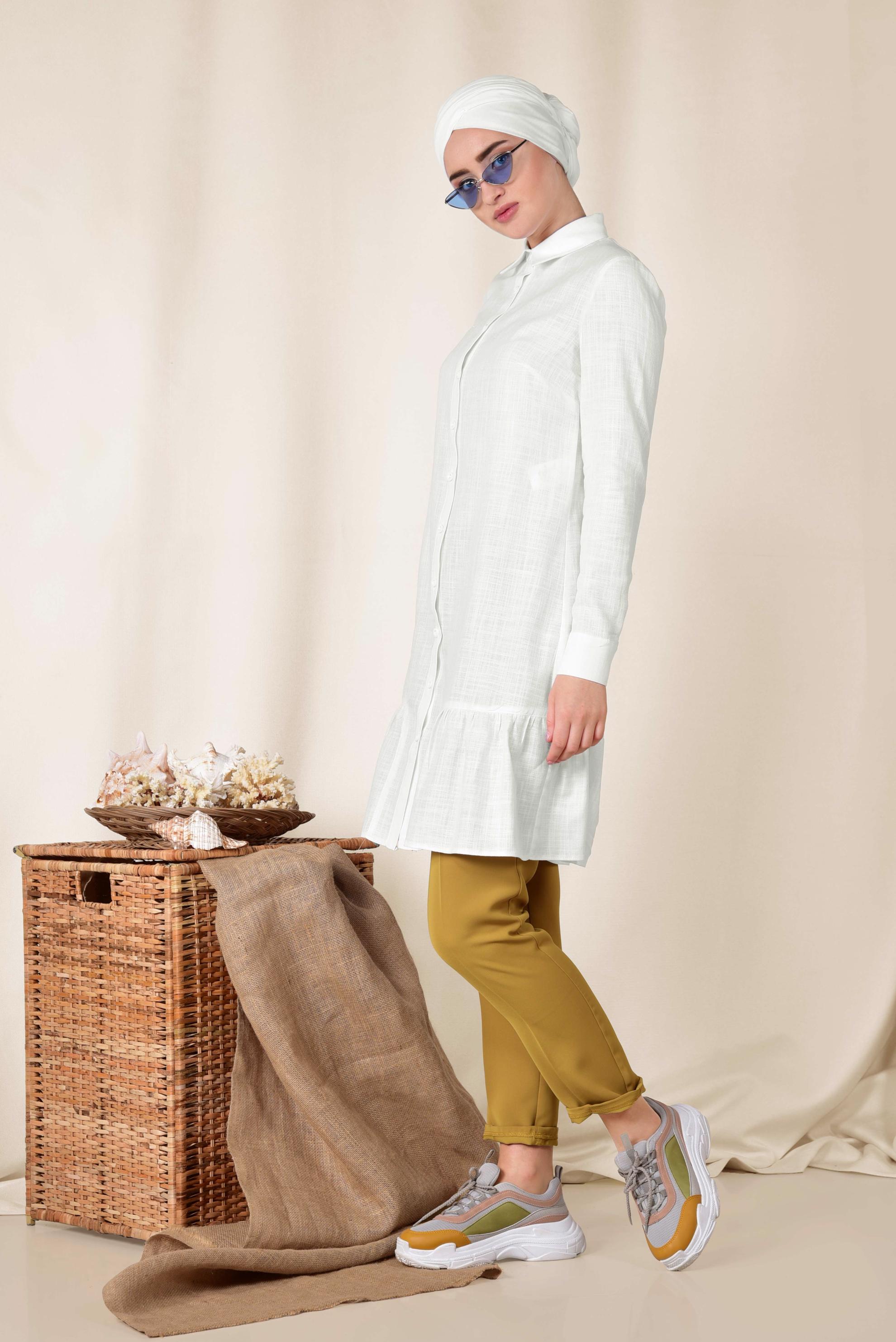 Tesettür giyim BEYAZ ETEK UCU VOLANLI PAMUKLU TUNİK 4148