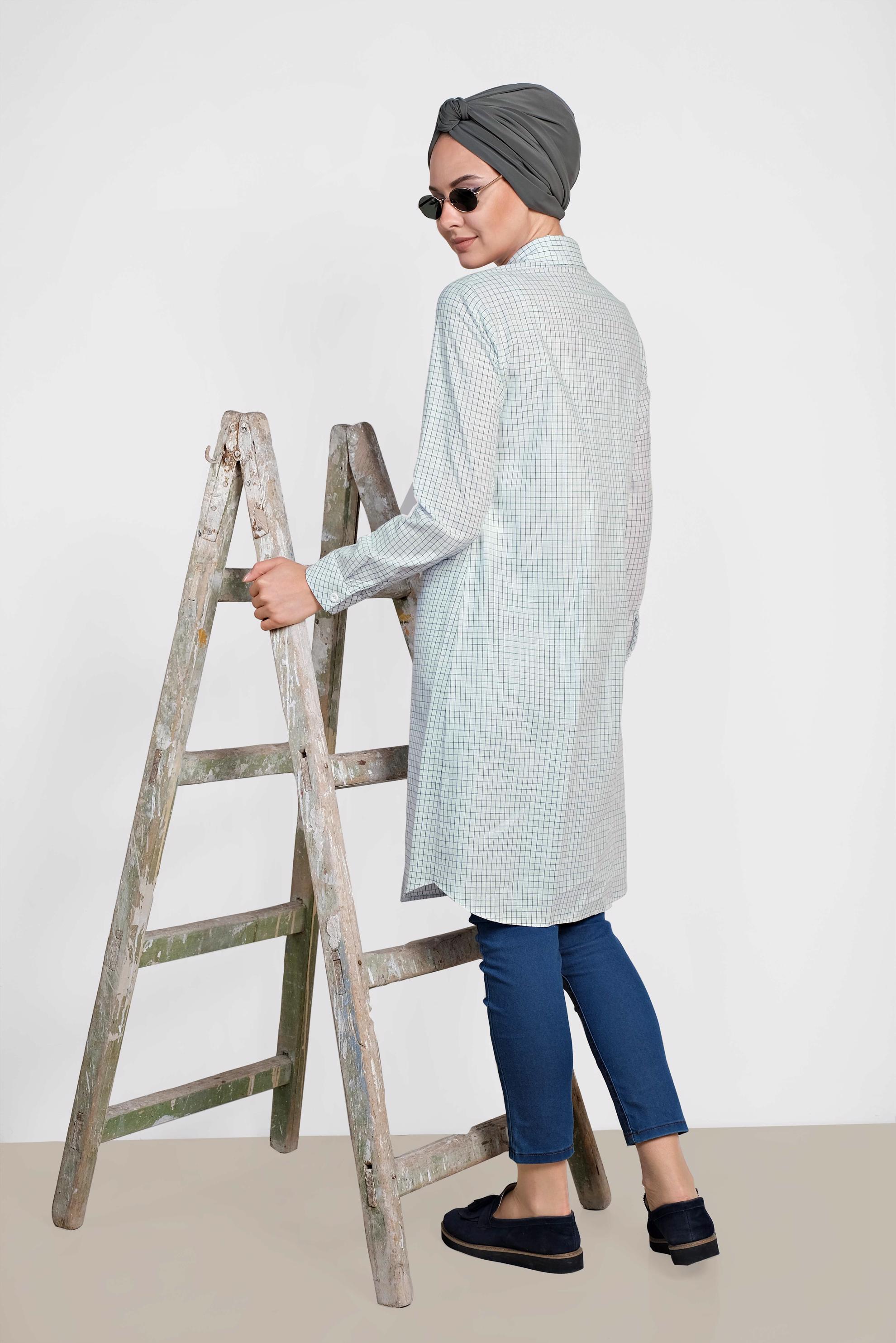 Tesettür giyim BEYAZ KARE DESENLİ PAMUKLU TUNİK 4149