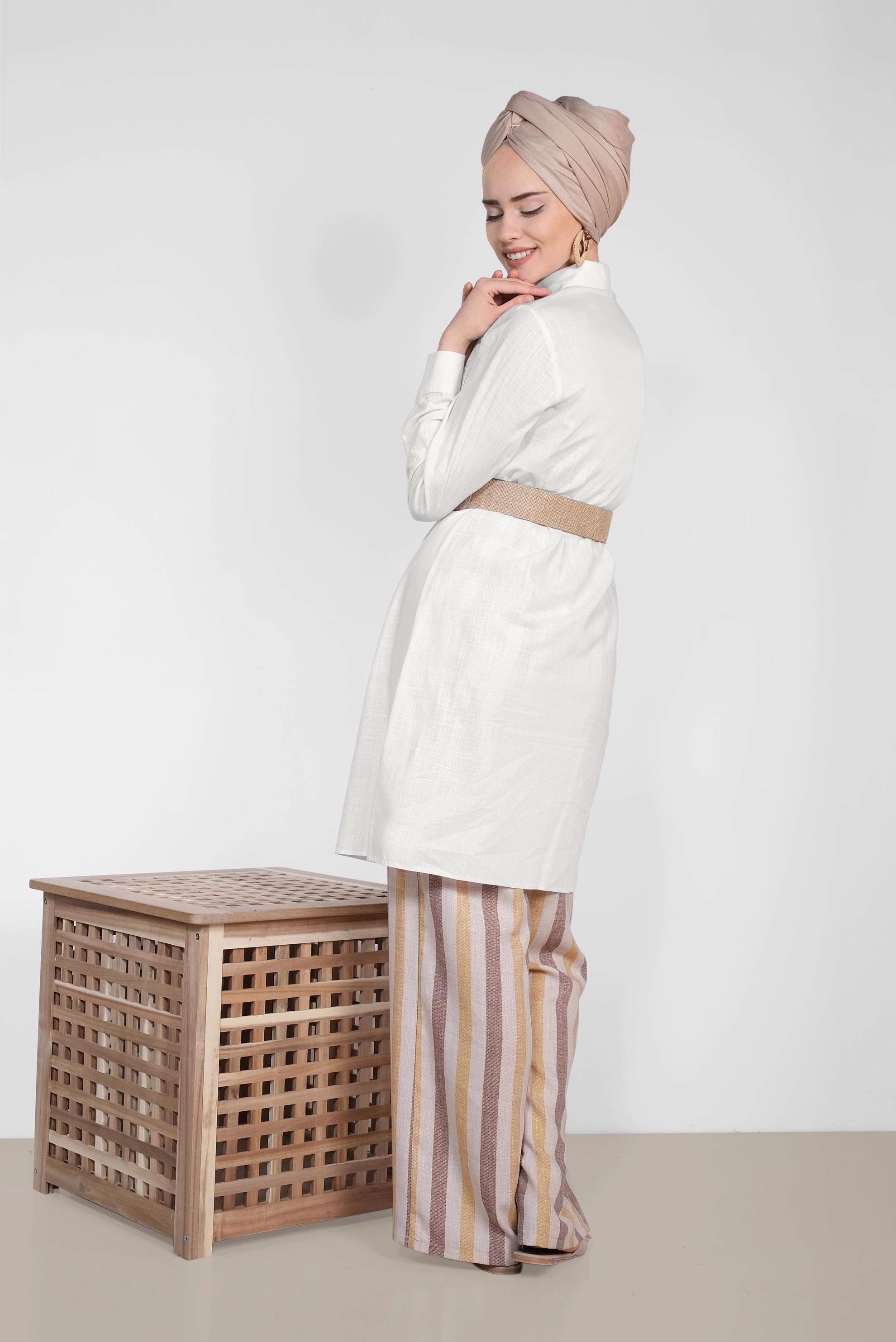 Tesettür giyim BEYAZ GÖMLEK YAKA TESETTÜR TUNİK 4152