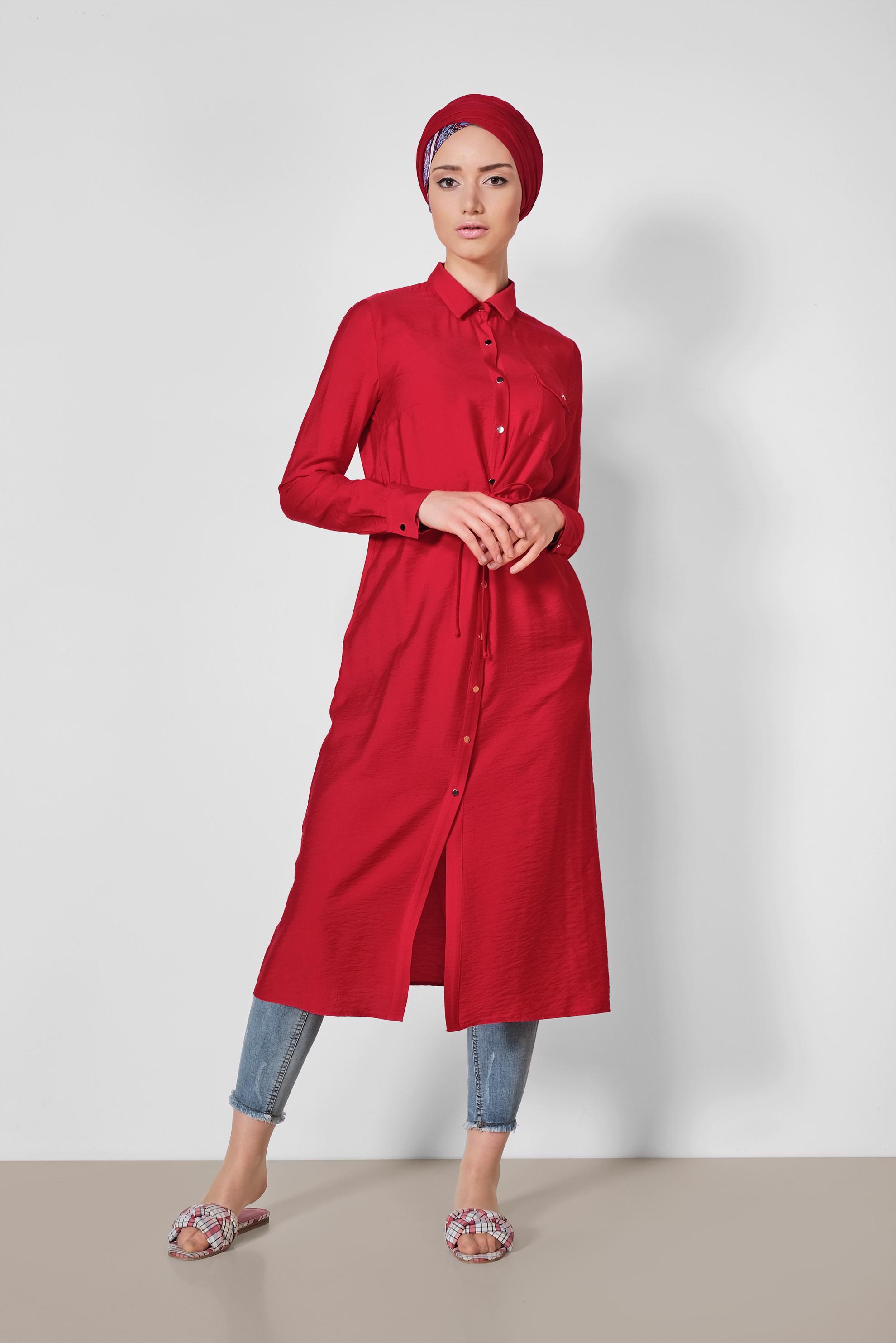 Tesettür giyim KIRMIZI BELİ BÜZGÜLÜ ÖNDEN DÜĞMELİ TUNİK 4165