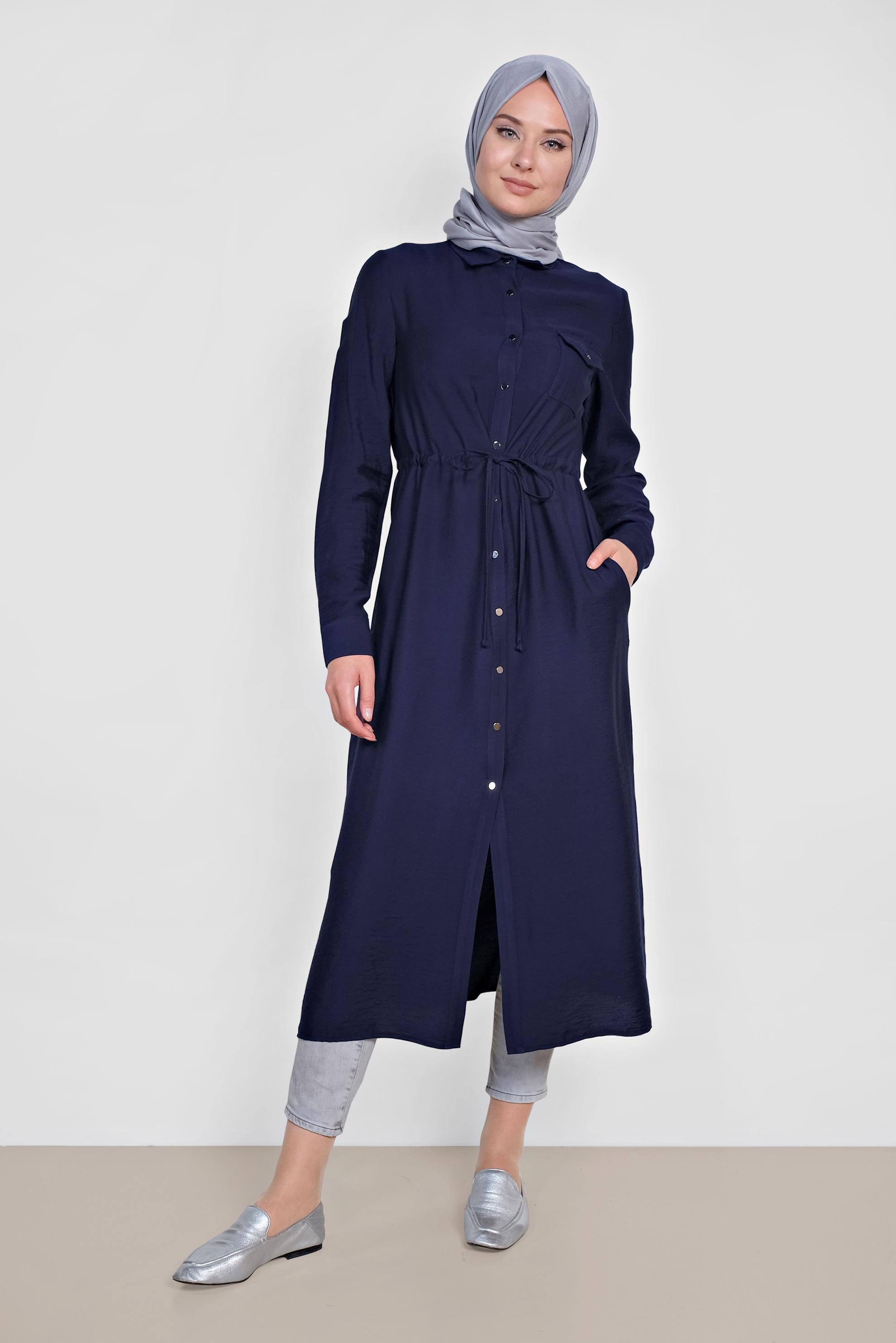 Tesettür giyim LACİVERT BELİ BÜZGÜLÜ ÖNDEN DÜĞMELİ TUNİK 4165