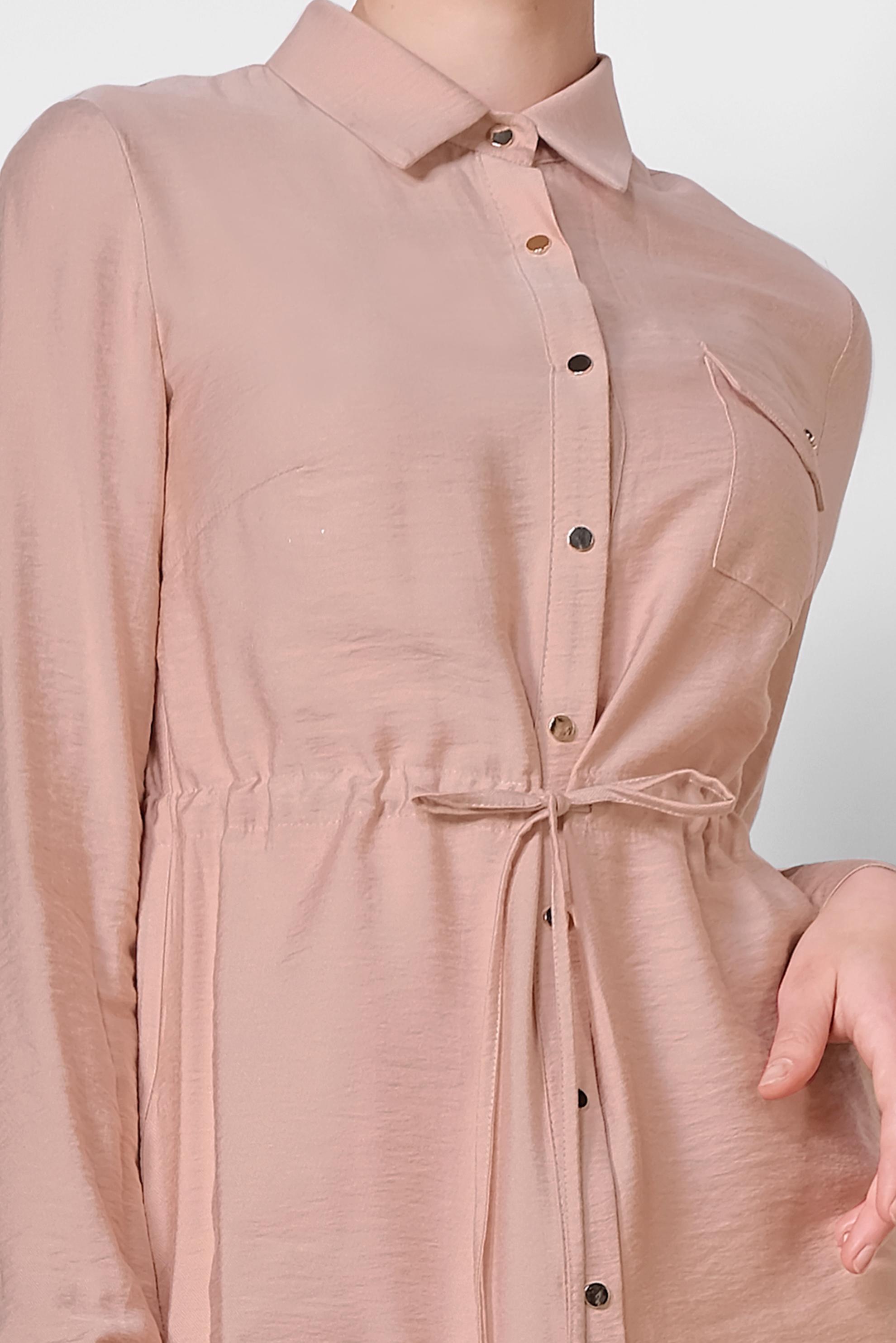 Tesettür giyim PUDRA BELİ BÜZGÜLÜ ÖNDEN DÜĞMELİ TUNİK 4165