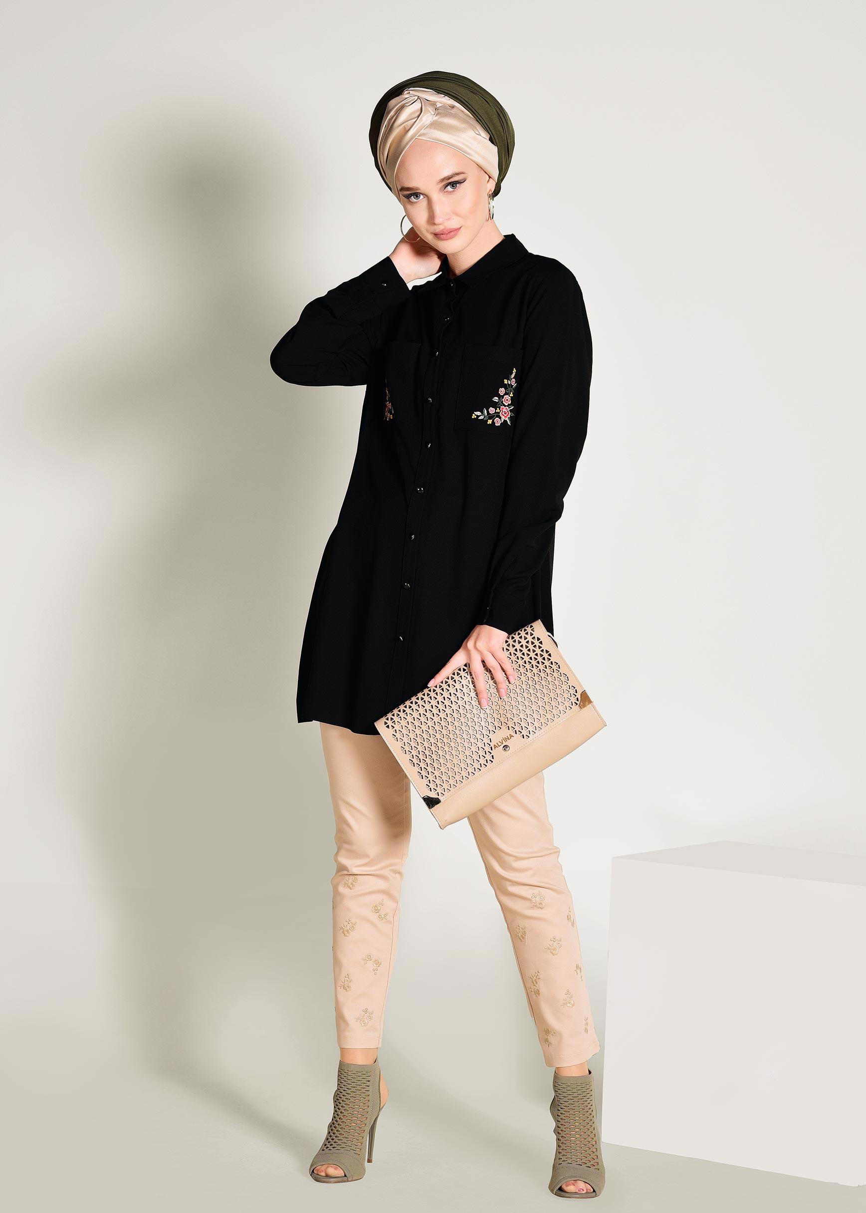 Tesettür giyim SİYAH CEPLERİ NAKIŞLI TUNİK 4173