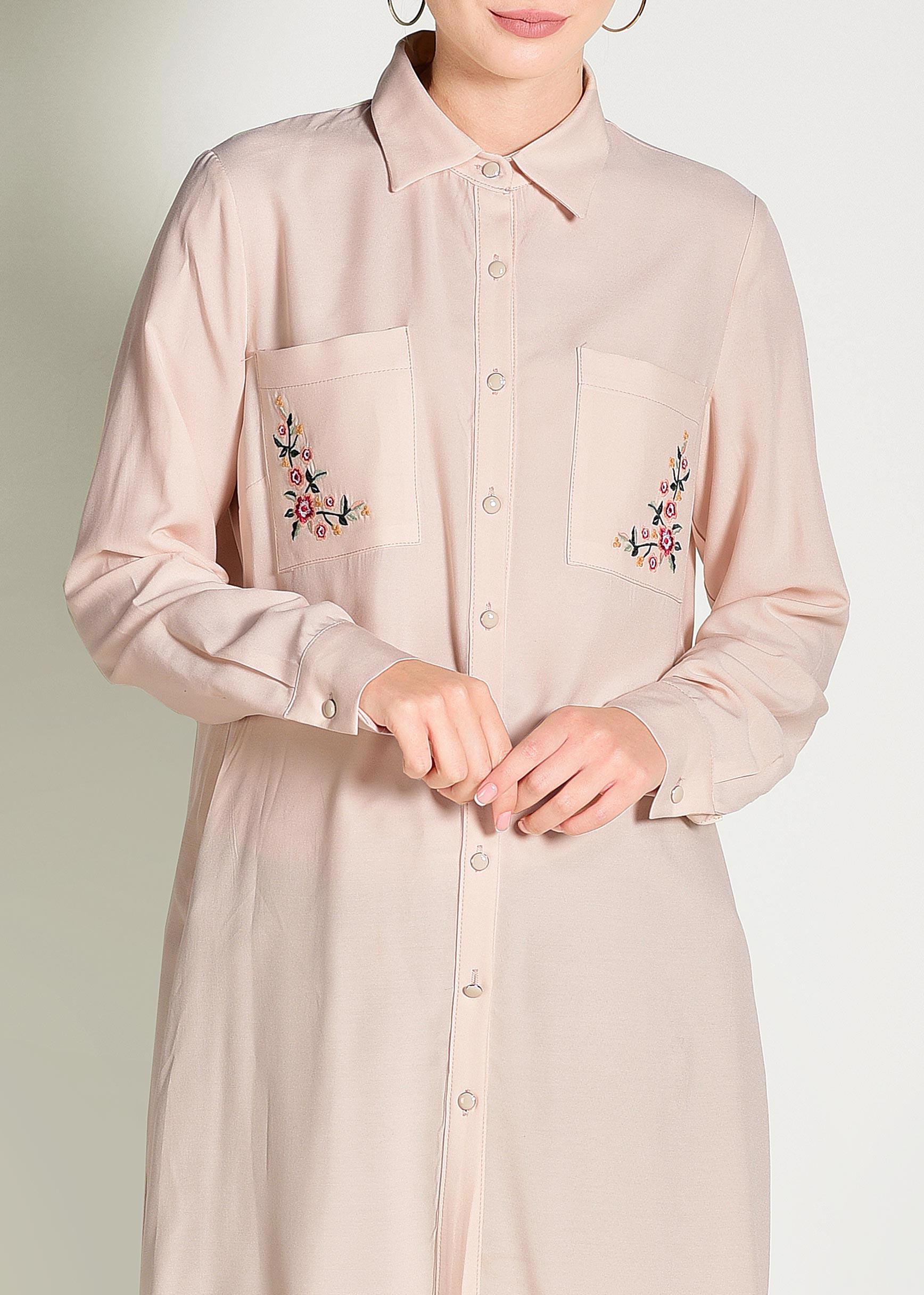 Tesettür giyim BEJ CEPLERİ NAKIŞLI TUNİK 4173