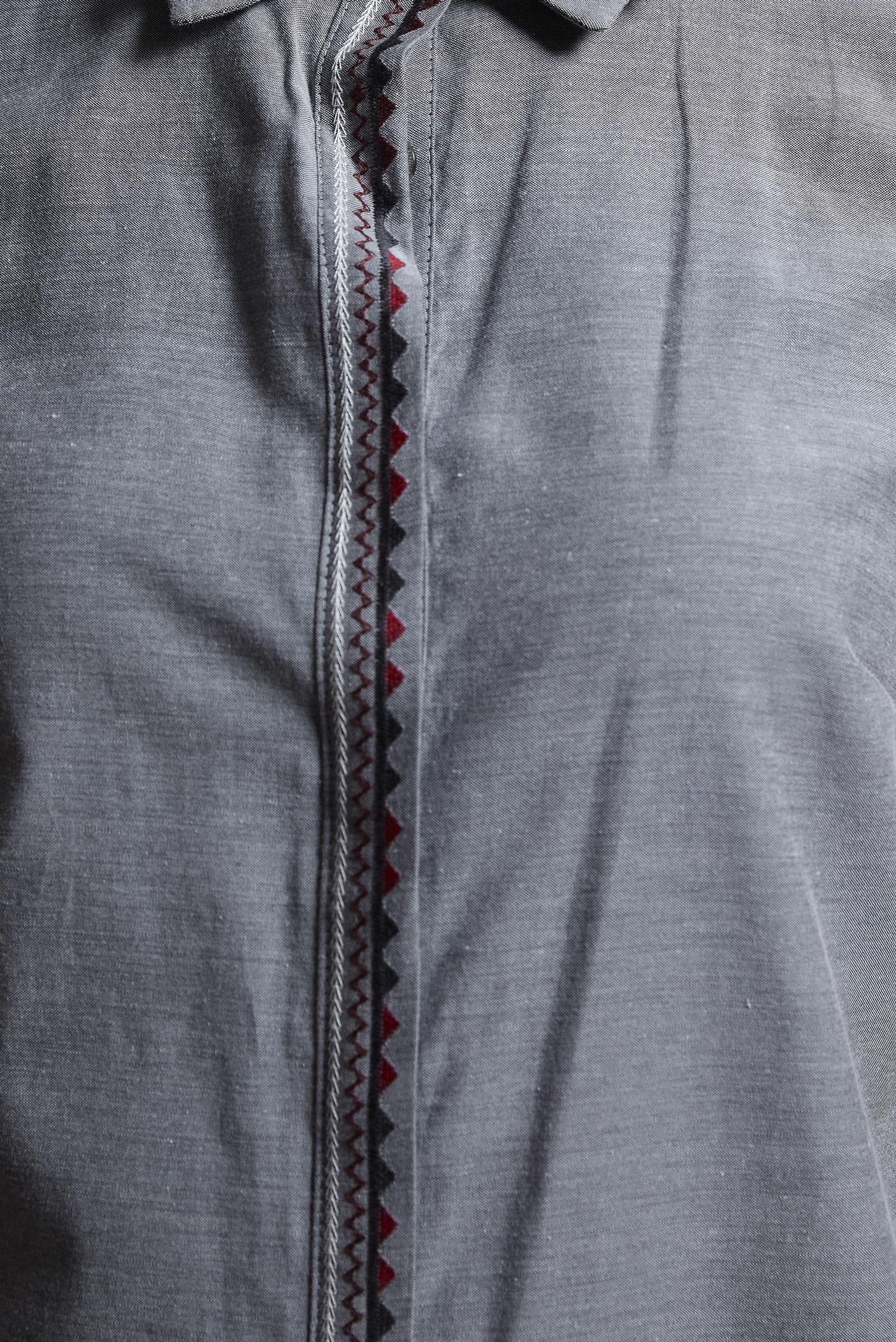 Tesettür giyim SİYAH NAKIŞ DETAYLI TESETTÜR TUNİK 4181