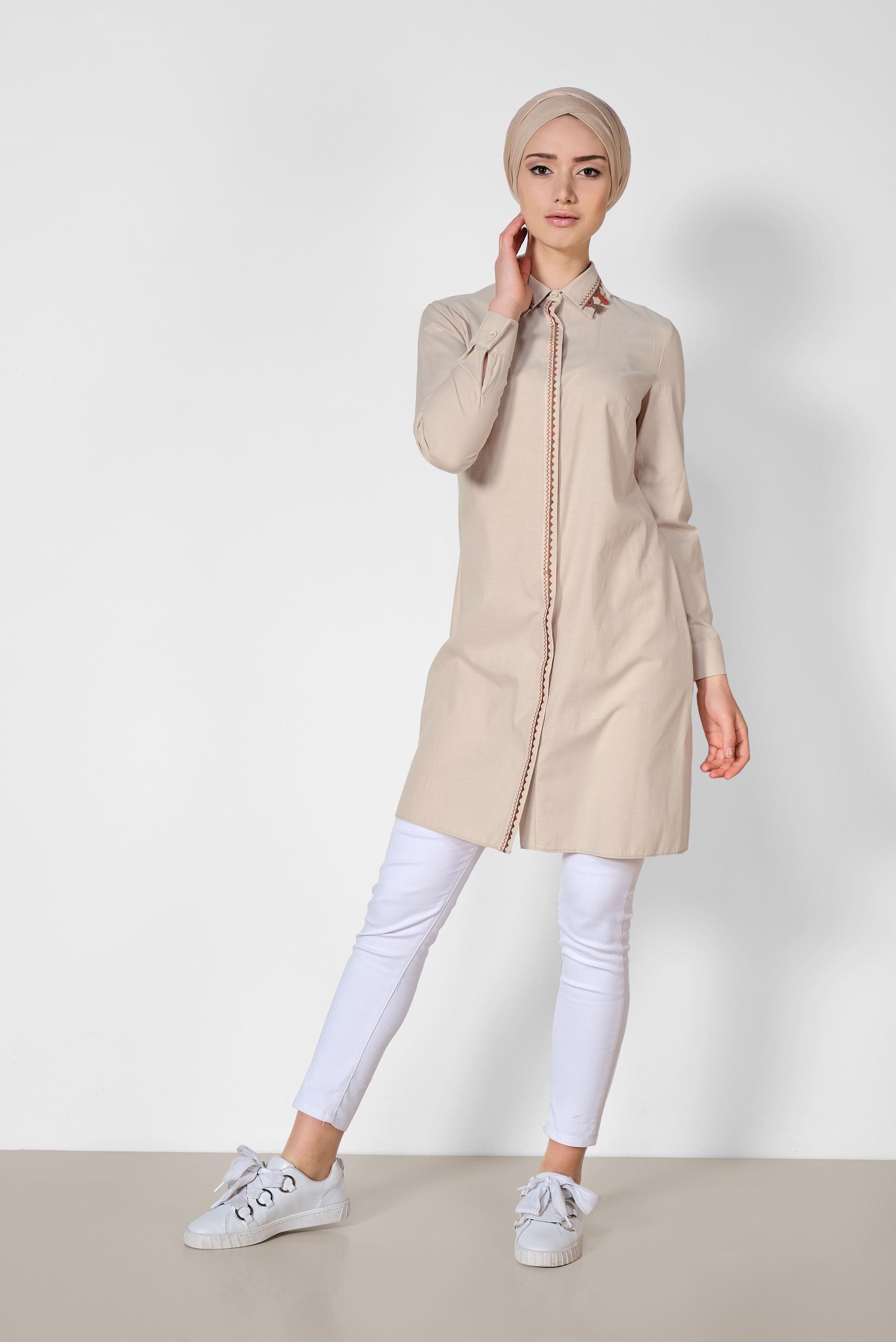 Tesettür giyim BEJ NAKIŞ DETAYLI TESETTÜR TUNİK 4181