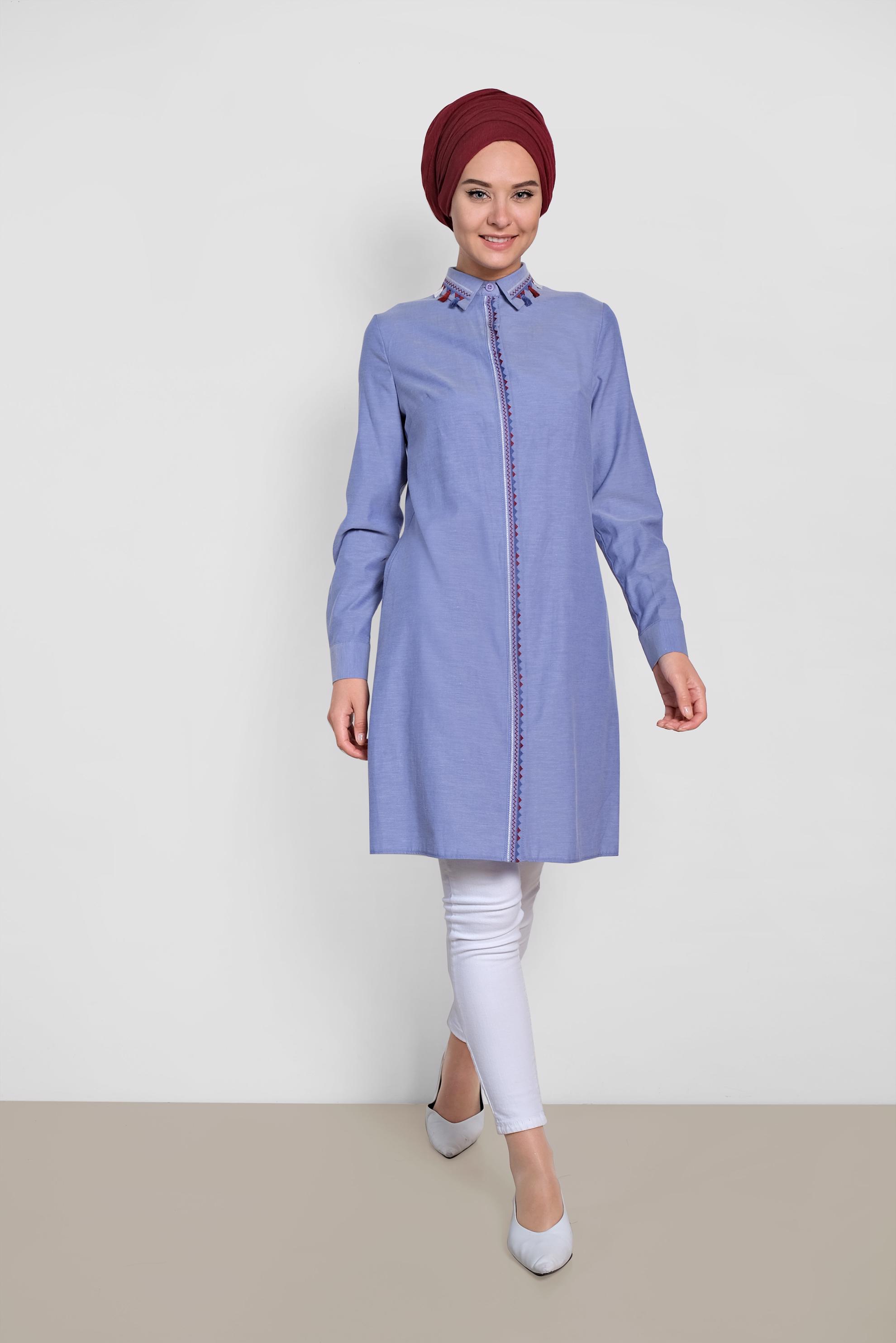 Tesettür giyim LACİVERT NAKIŞ DETAYLI TESETTÜR TUNİK 4181