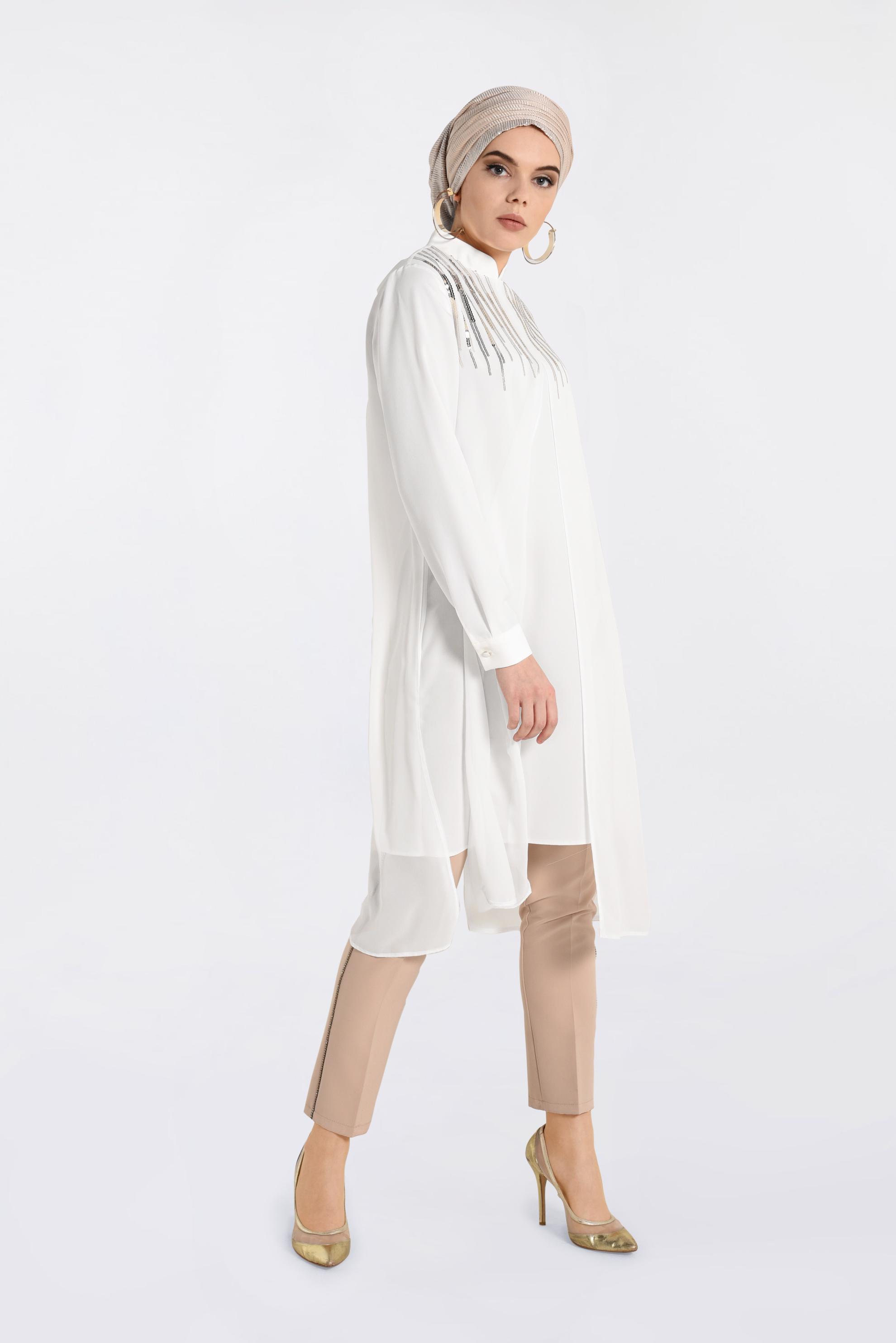 Tesettür giyim BEYAZ HAKİM YAKA PULLU TUNİK 4200