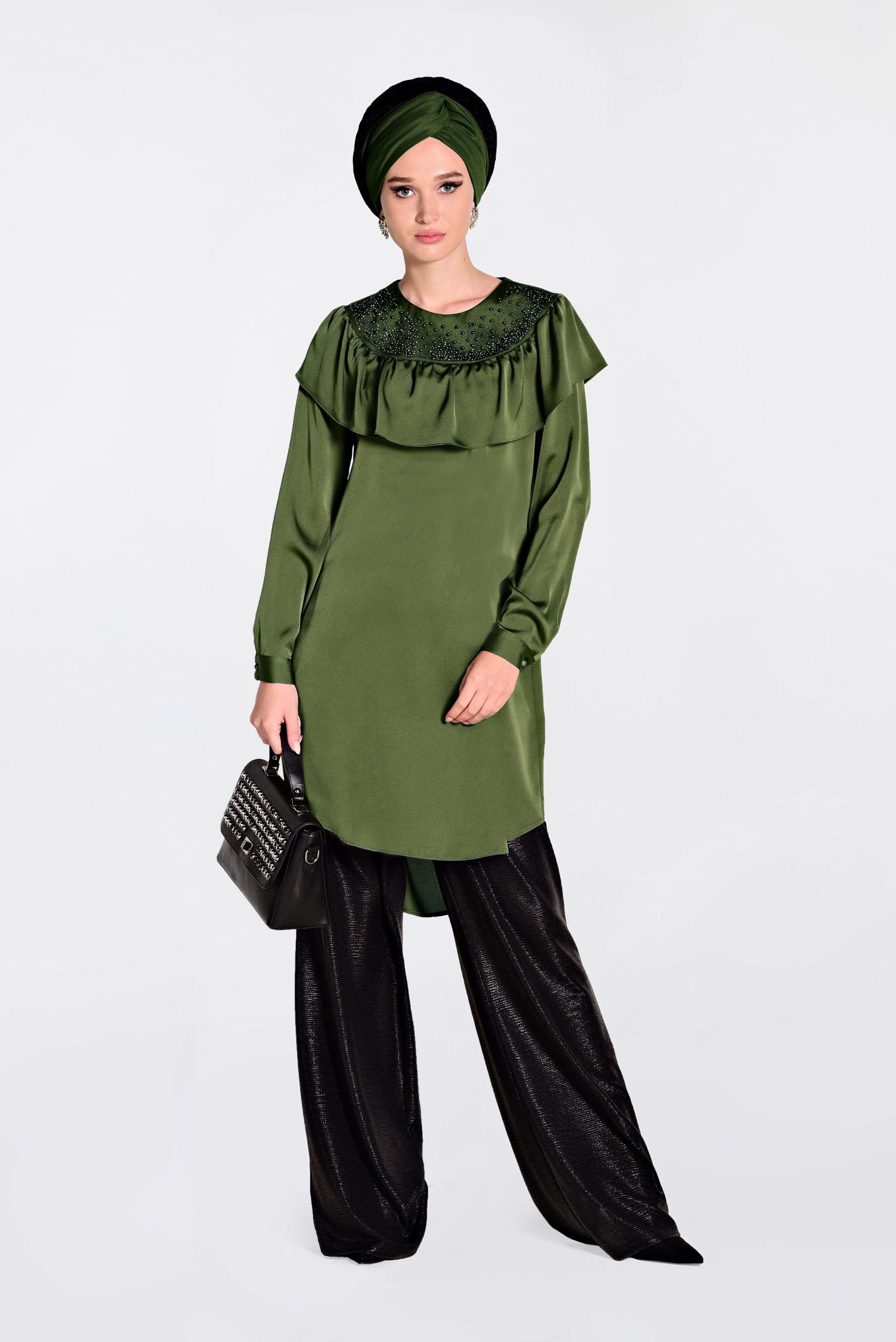 Tesettür giyim HAKİ YAKASI BONCUKLU TUNİK 4201