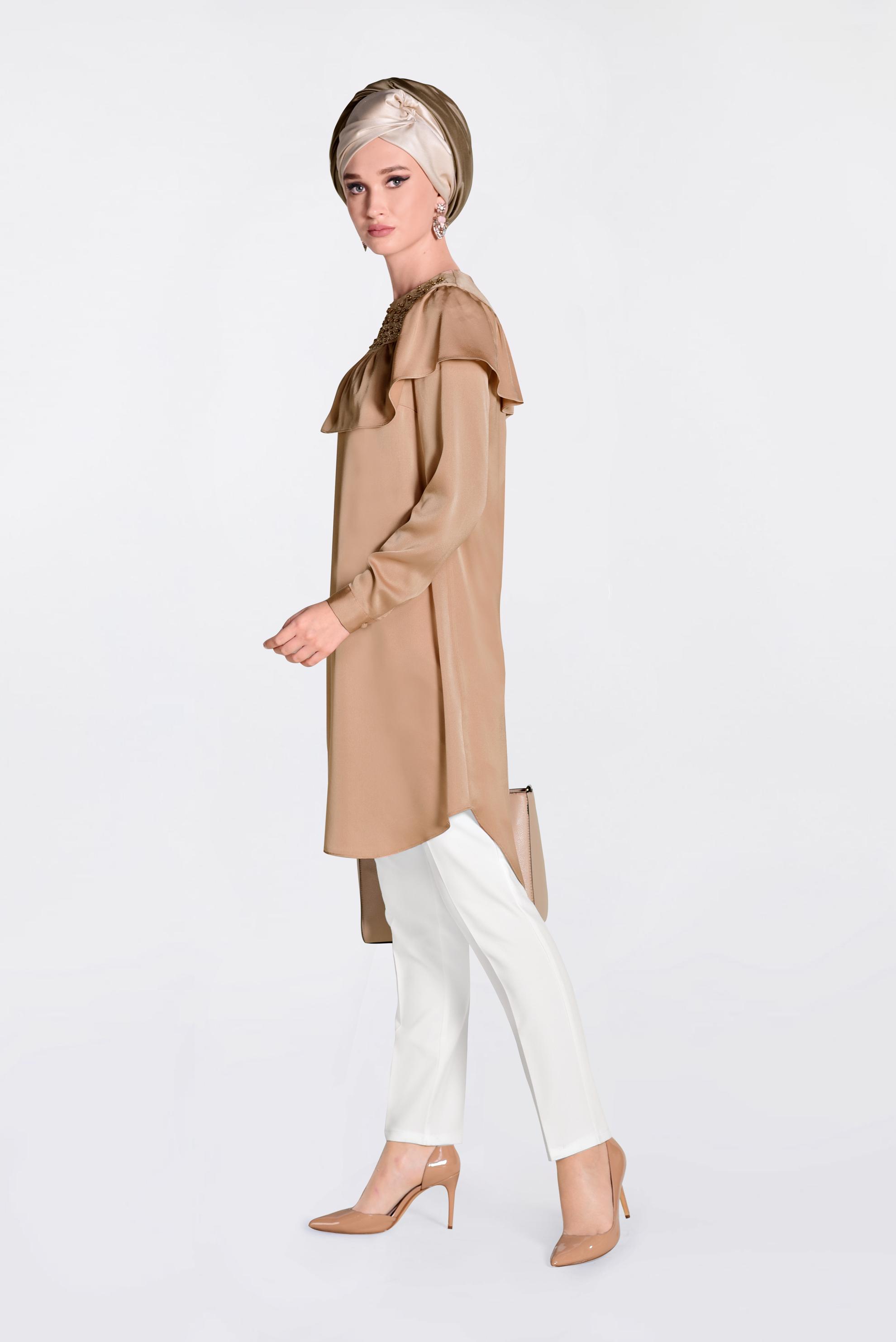 Tesettür giyim KAHVE YAKASI BONCUKLU TUNİK 4201