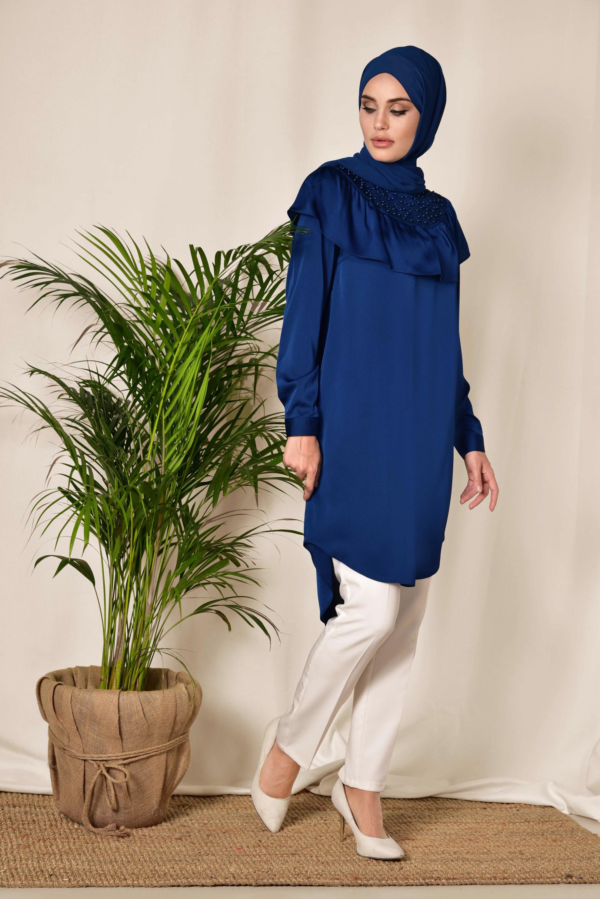 Tesettür giyim LACİVERT YAKASI BONCUKLU TUNİK 4201
