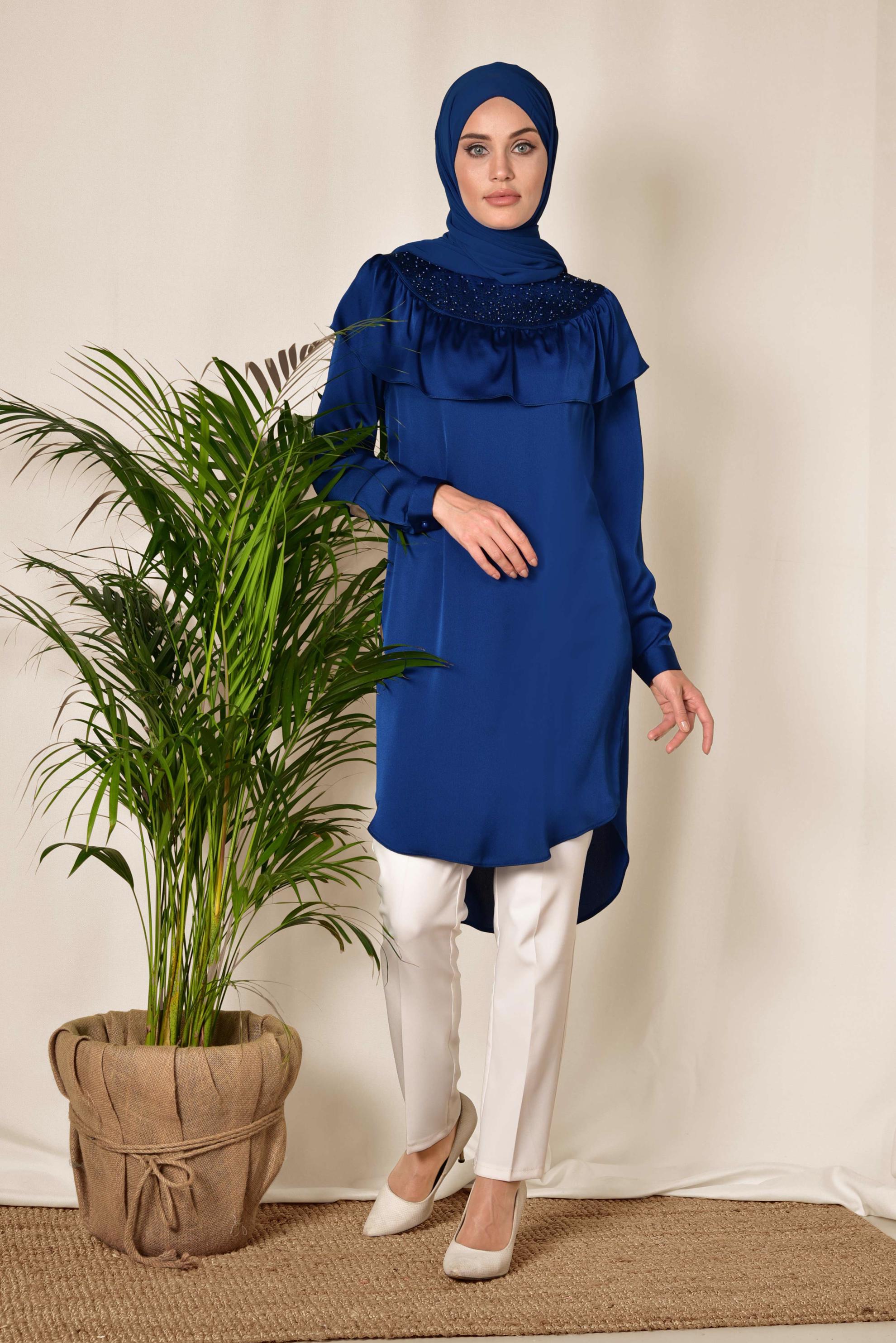 Tesettür giyim LACİVERT YAKASI BONCUKLU TUNİK 4201