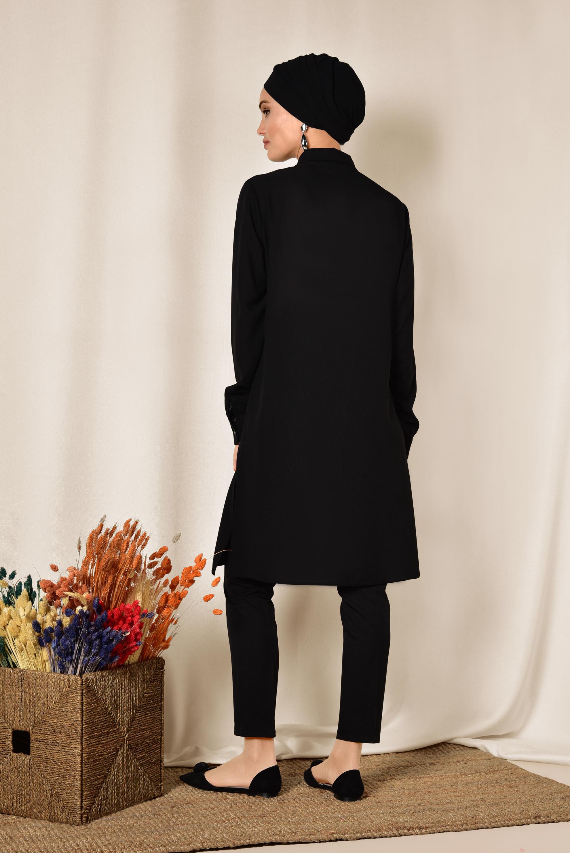 Tesettür giyim SİYAH CEBİ NAKIŞLI VE BONCUKLU TUNİK 4215