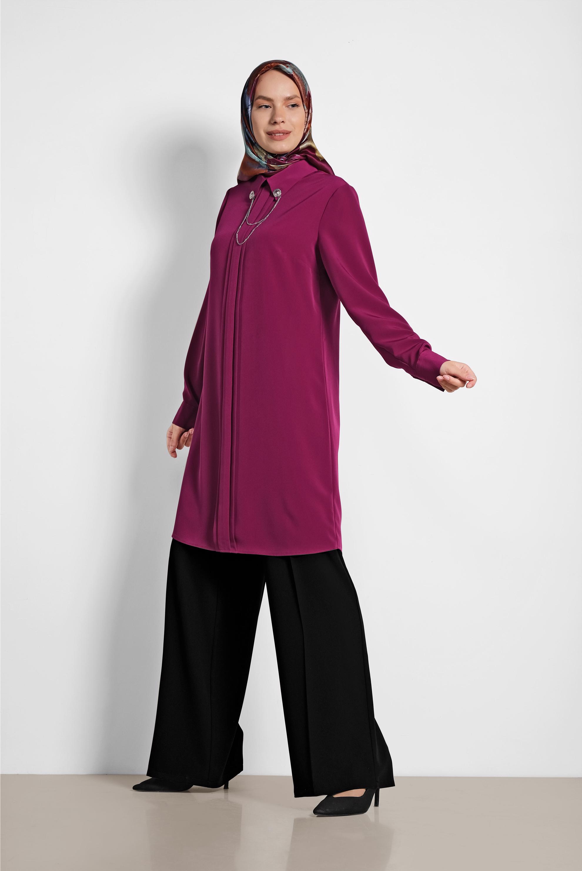Tesettür giyim MOR YAKASI BROŞLU KLASİK TUNİK 4221