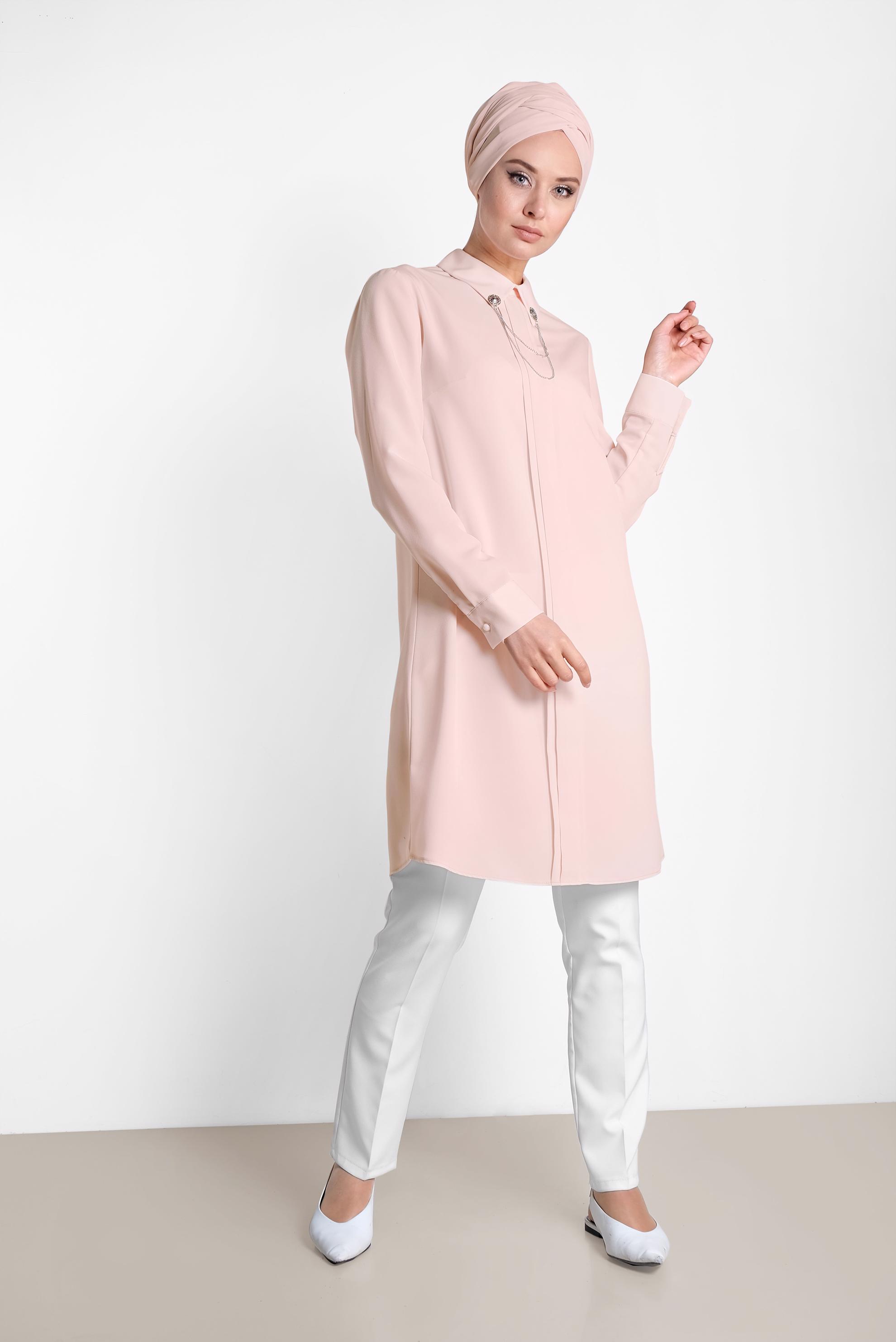Tesettür giyim PUDRA YAKASI BROŞLU KLASİK TUNİK 4221