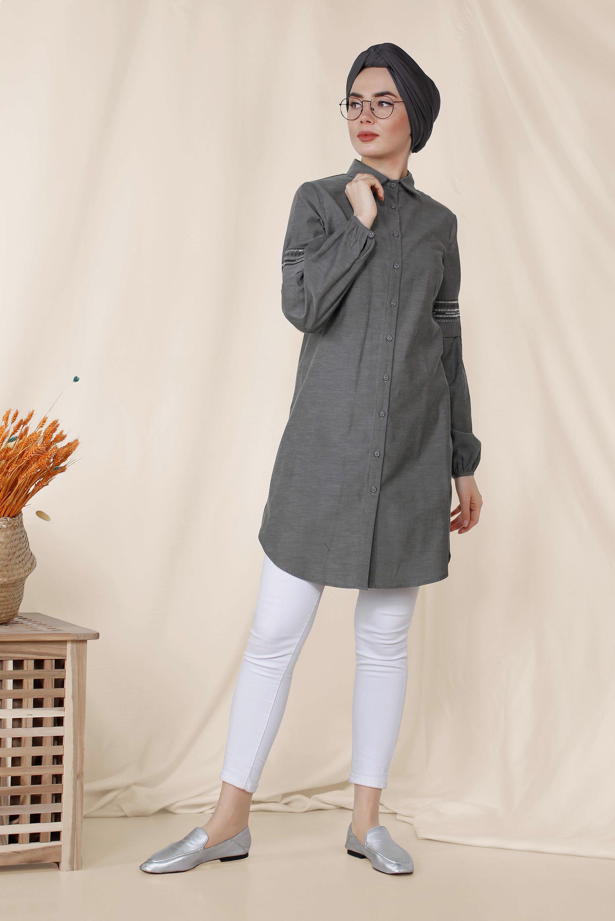 Tesettür giyim SİYAH KOLLARI NAKIŞLI PAMUKLU TUNİK 4232