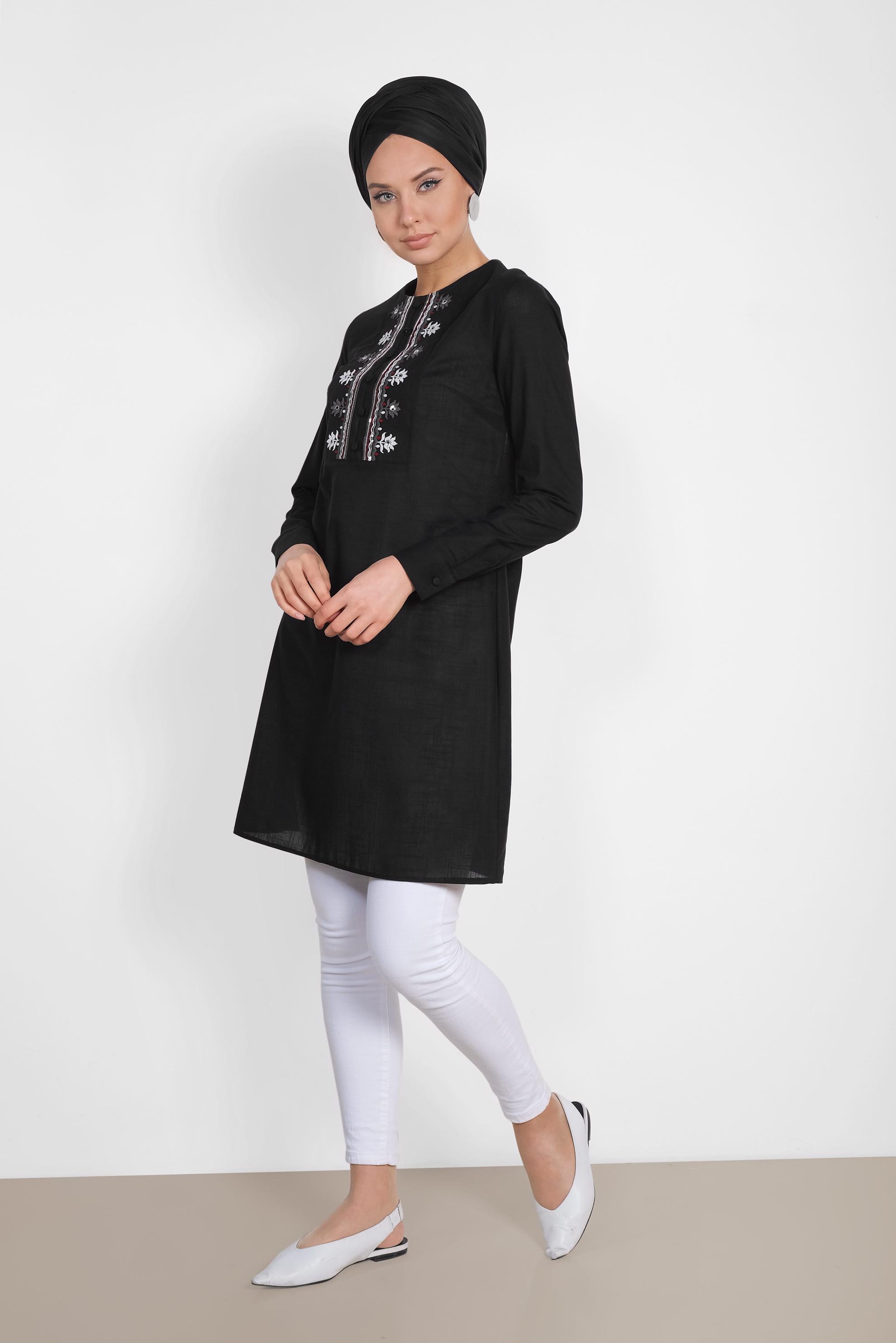 Tesettür giyim SİYAH PUL İŞLEMELİ NAKIŞLI TUNİK 4242