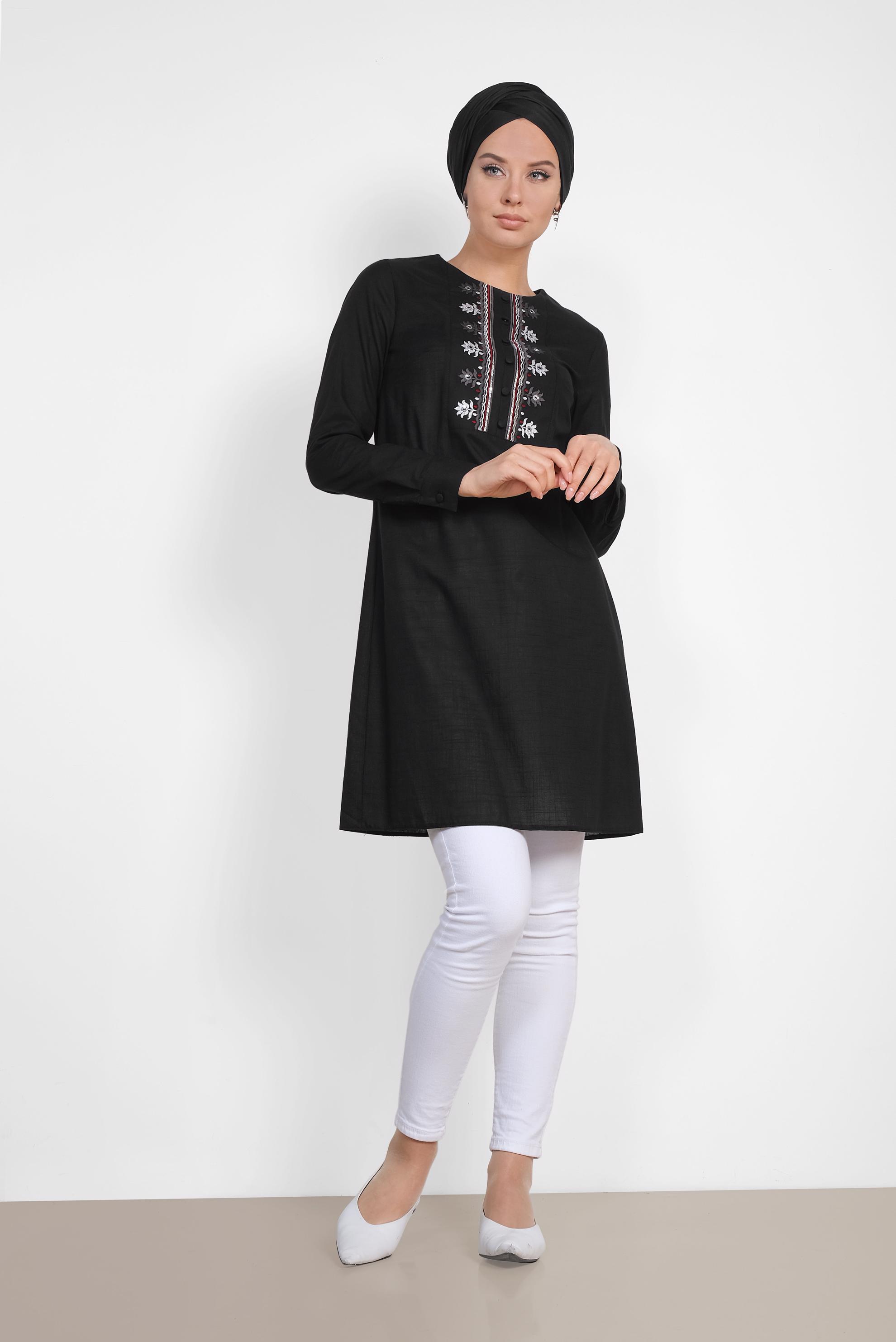 Tesettür giyim SİYAH PUL İŞLEMELİ NAKIŞLI TUNİK 4242